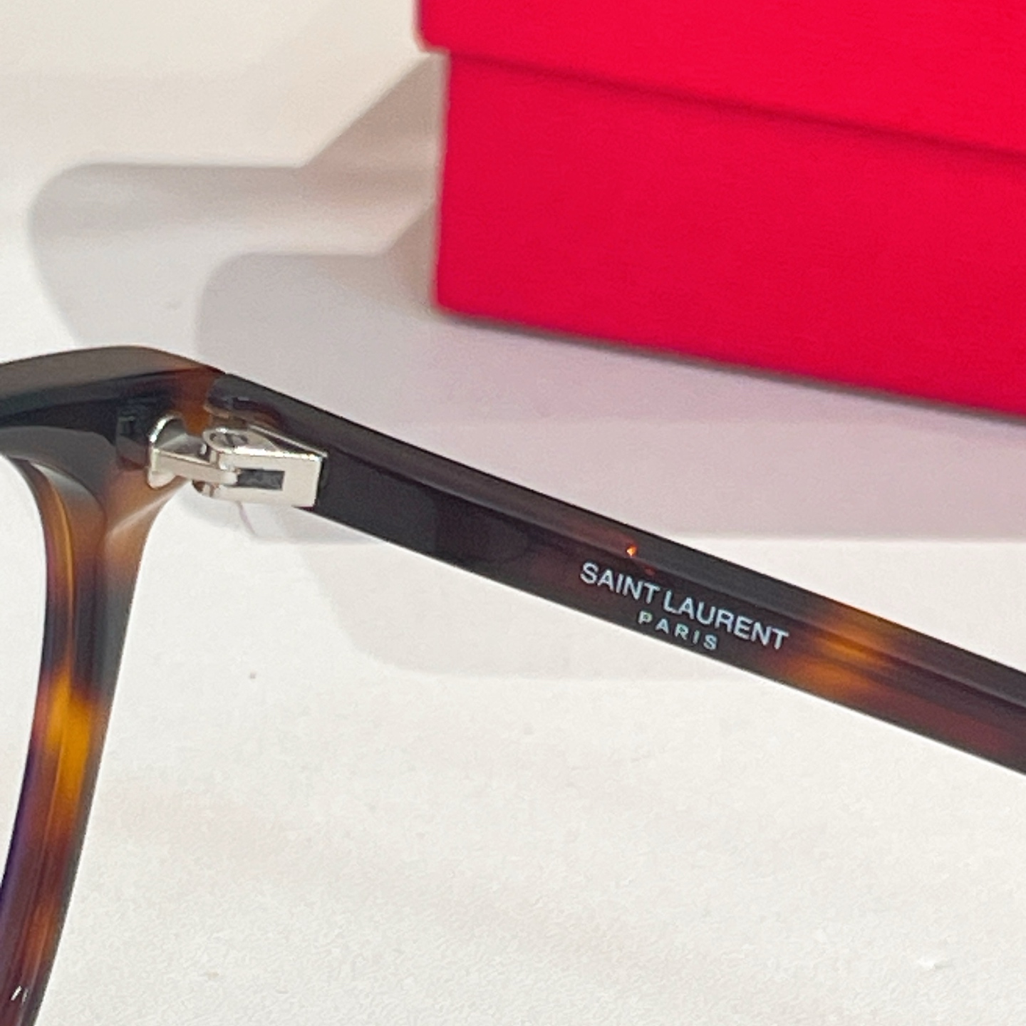 SAINT LAUREN*💫💫💫MODEL：SL681/F 💫💫💫SIZE：52口19-145💫💫💫