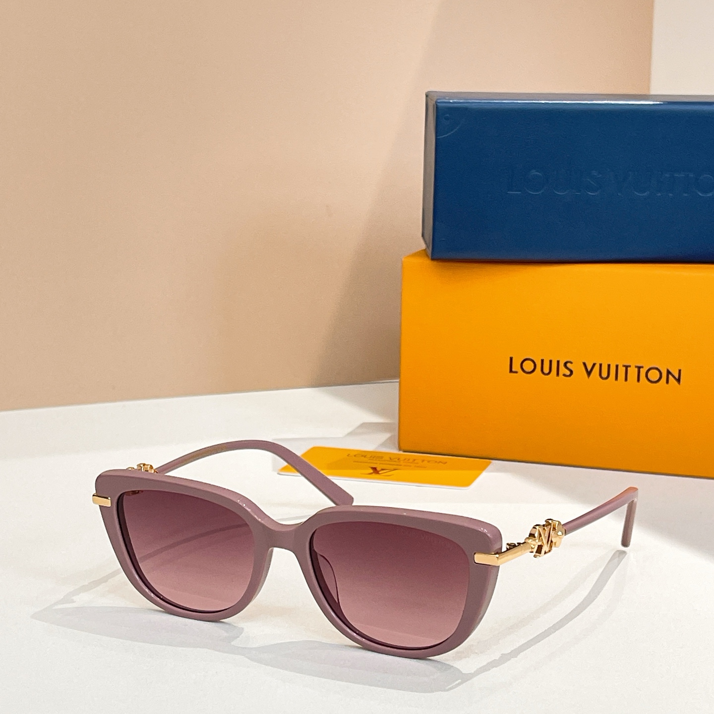 LOUIS VUITTO*✨✨✨MODEL：Z1873 ✨✨✨ SIZE：56口19-150✨✨✨