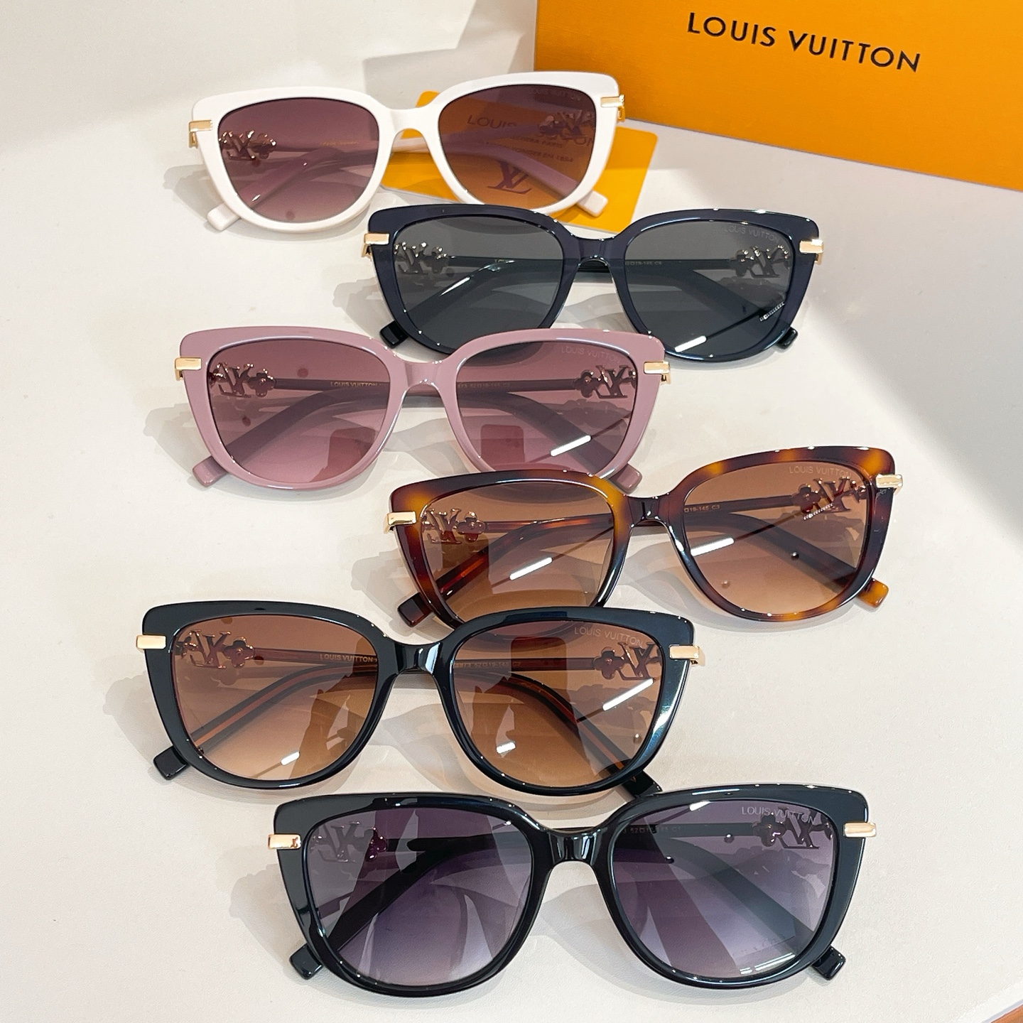 LOUIS VUITTO*✨✨✨MODEL：Z1873 ✨✨✨ SIZE：56口19-150✨✨✨