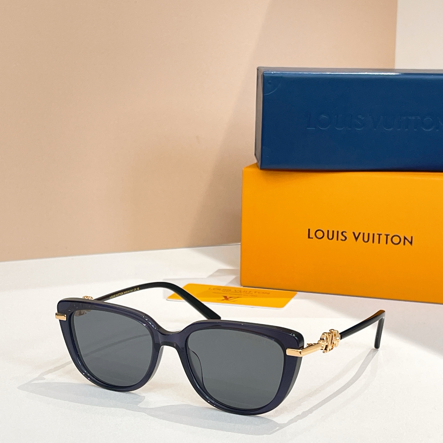 LOUIS VUITTO*✨✨✨MODEL：Z1873 ✨✨✨ SIZE：56口19-150✨✨✨