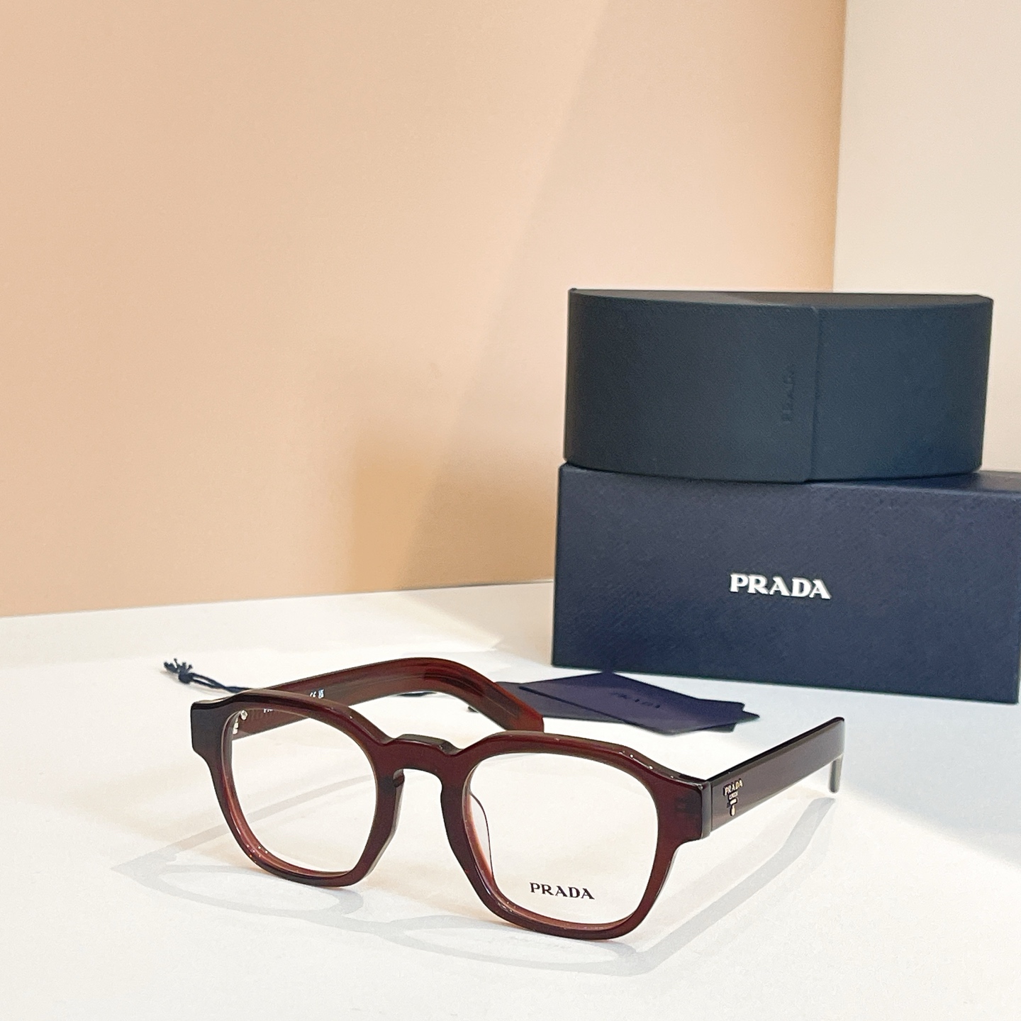 PRADA⭐️⭐️⭐️MODEL：PRA16S⭐️⭐️⭐️SIZE：50口23-145⭐️⭐️⭐️