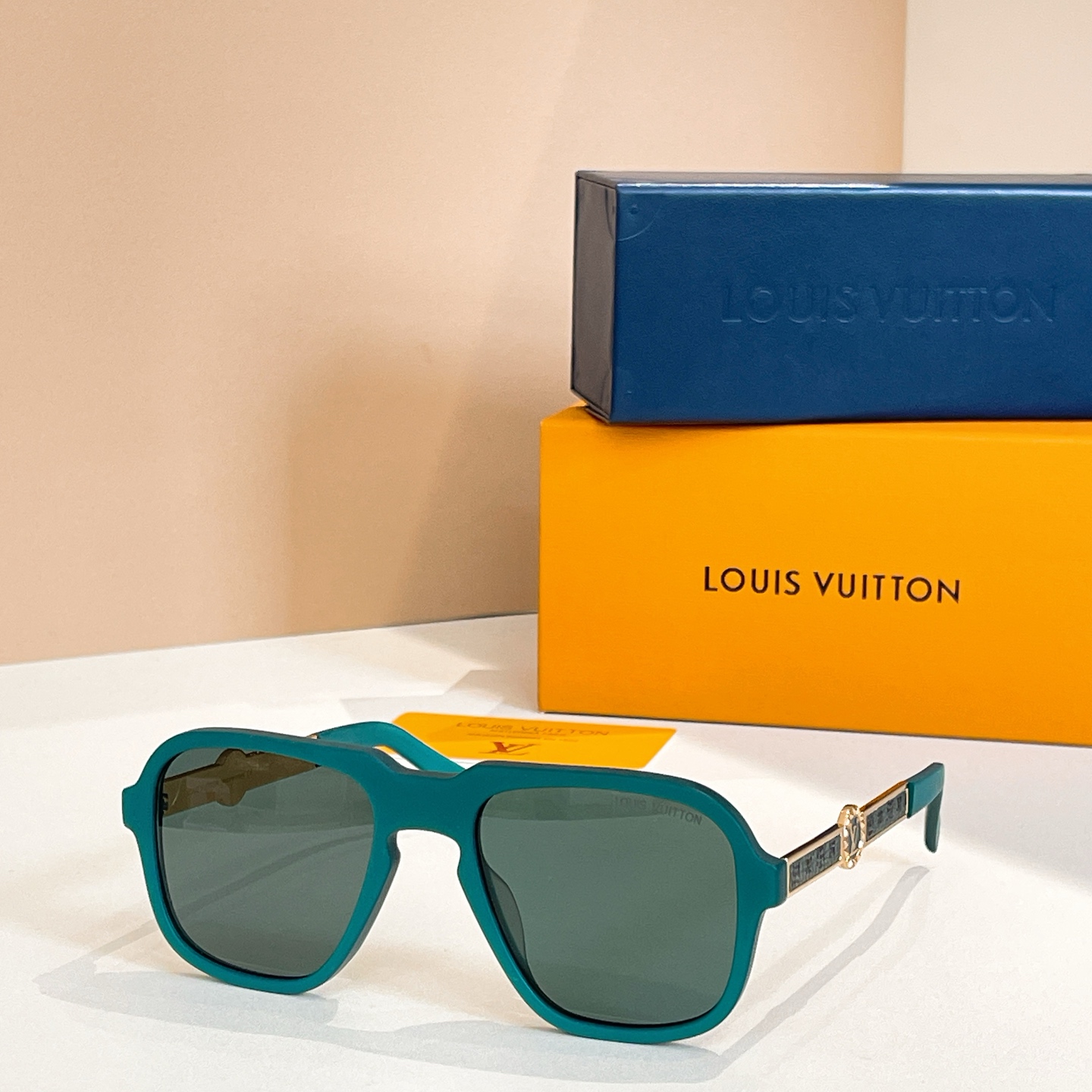 LOUIS VUITTO*✨✨✨MODEL：Z0102✨✨✨ SIZE：54口22-145✨✨✨
