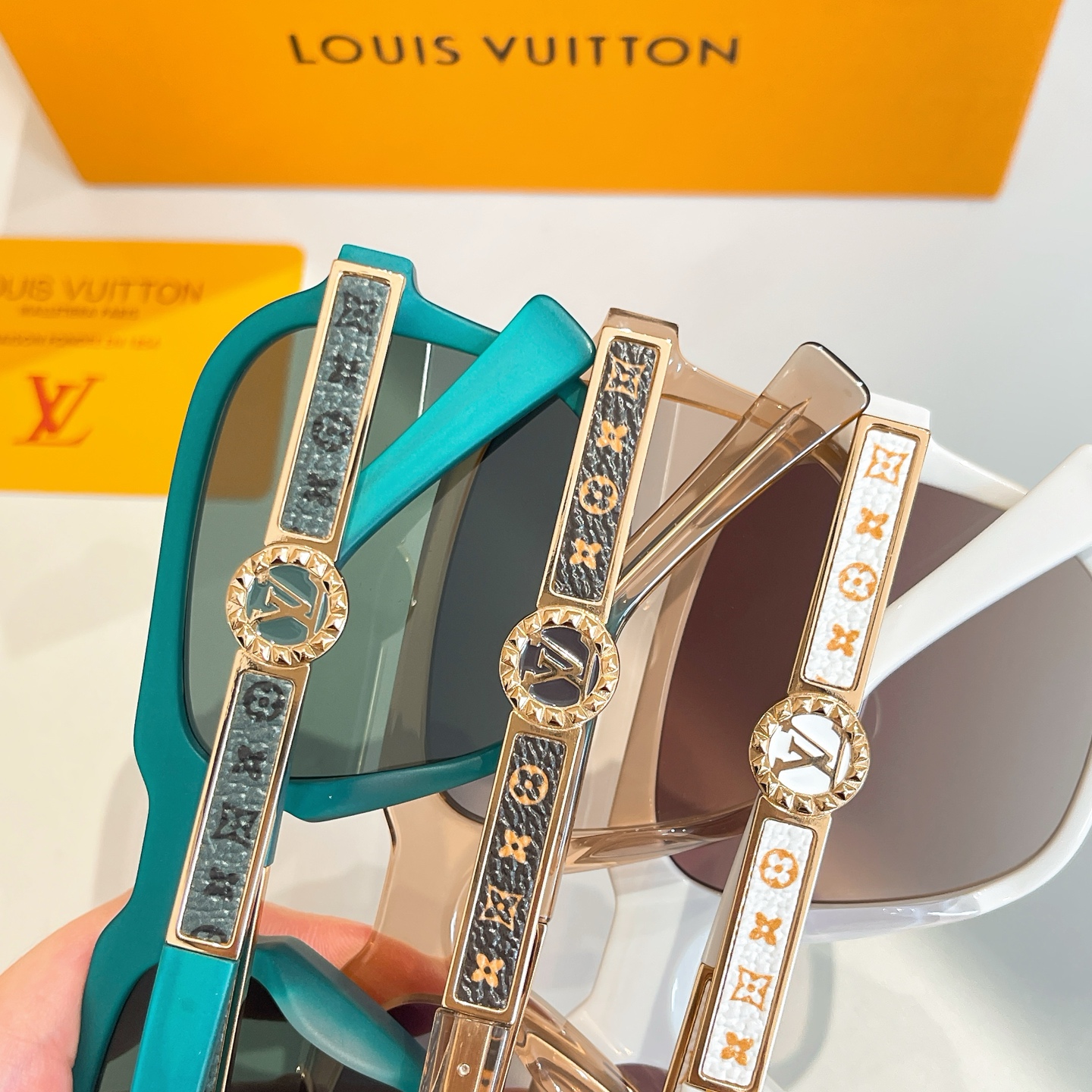 LOUIS VUITTO*✨✨✨MODEL：Z0102✨✨✨ SIZE：54口22-145✨✨✨