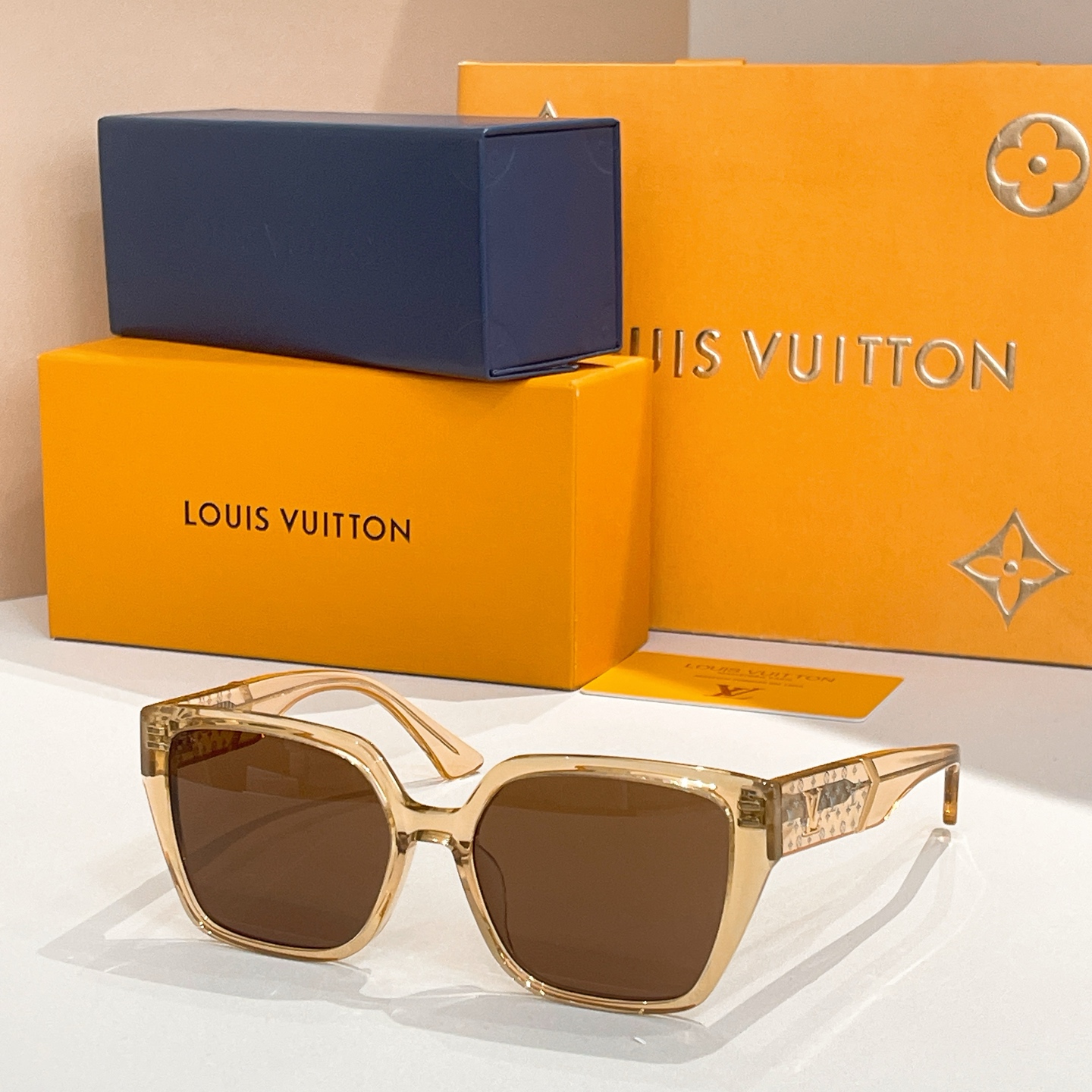 LOUIS VUITTO*✨✨✨MODEL：Z1869 ✨✨✨ SIZE：53口22-145✨✨✨