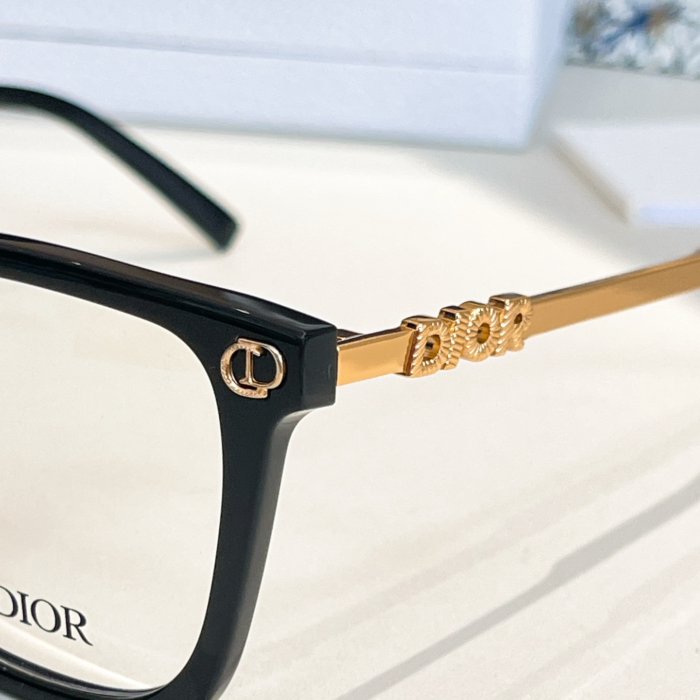 DIOR✨✨✨MODEL DiorObliPue D6U ✨✨✨SIZE：52口22-145✨✨～