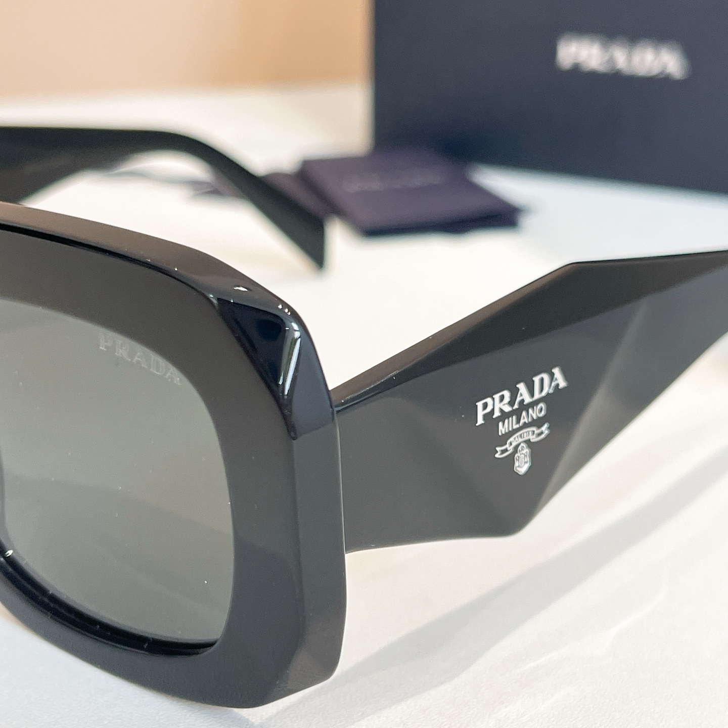 PRADA⭐️⭐️⭐️MODEL：PRB23S⭐️⭐️⭐️SIZE：53口21-145⭐️⭐️⭐️