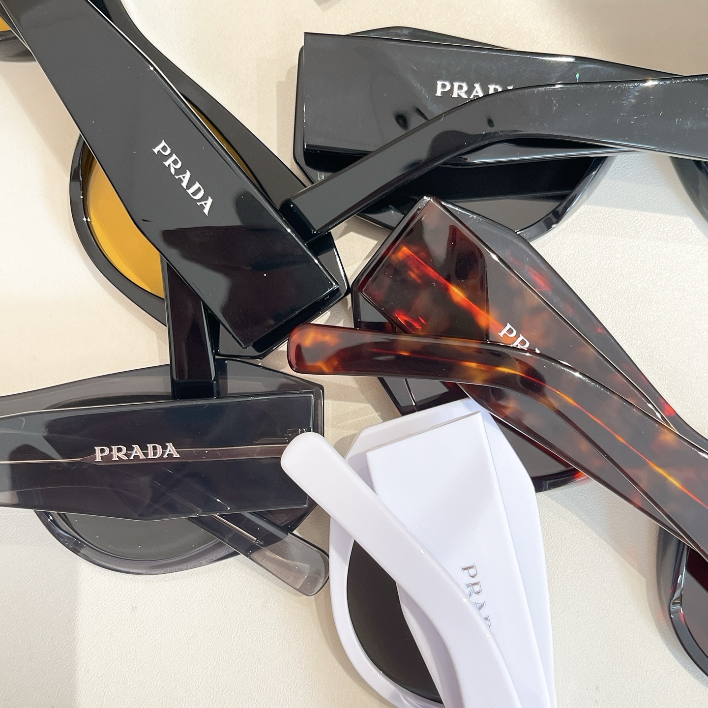 PRADA⭐️⭐️⭐️MODEL：PRB19S⭐️⭐️⭐️SIZE：54口20-145⭐️⭐️⭐️