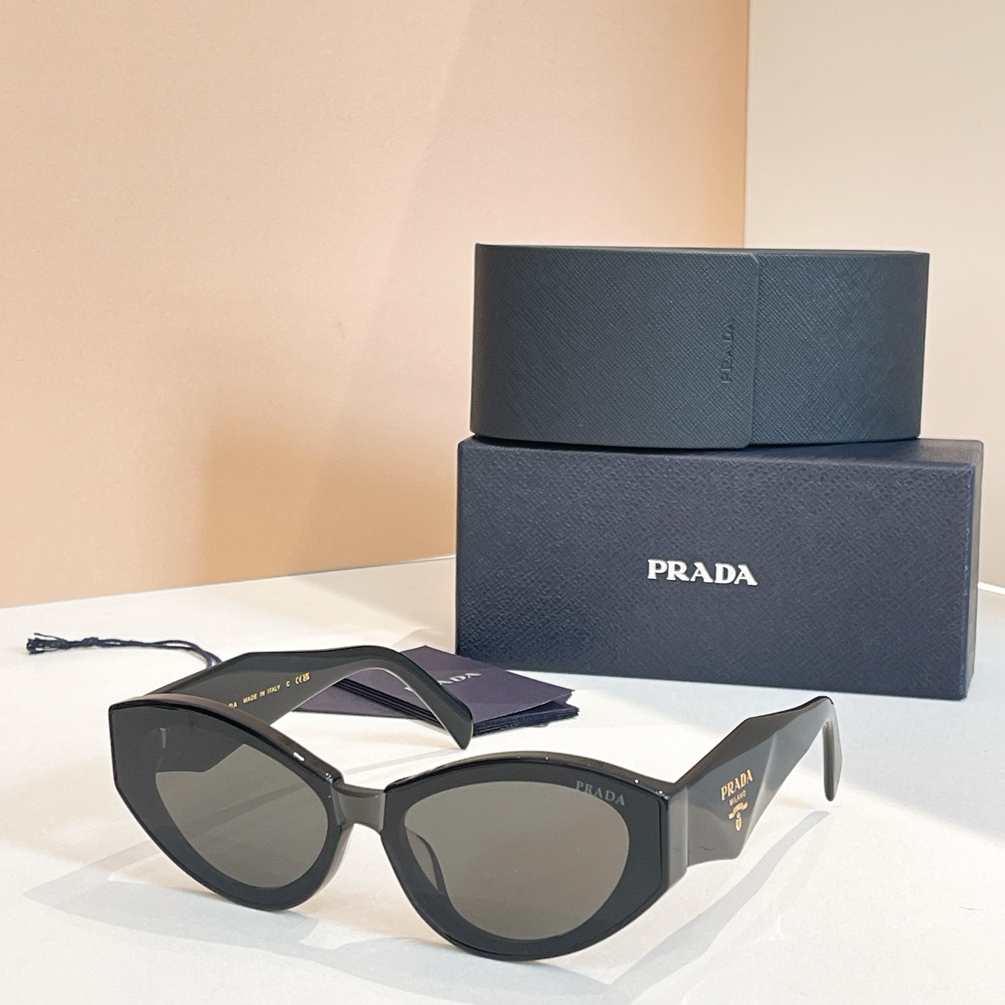PRADA⭐️⭐️⭐️MODEL：PR 203VS⭐️⭐️⭐️SIZE：56口19-145⭐️⭐️⭐️
