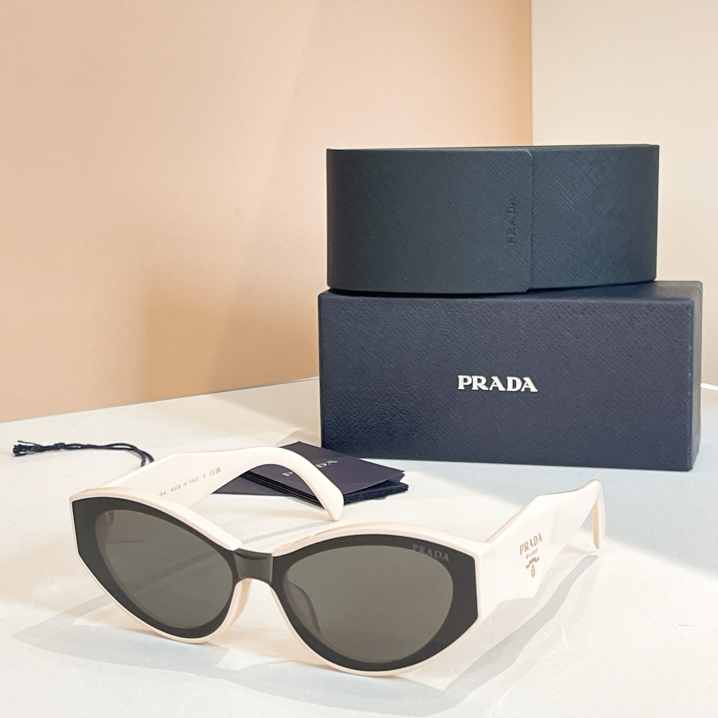 PRADA⭐️⭐️⭐️MODEL：PR 203VS⭐️⭐️⭐️SIZE：56口19-145⭐️⭐️⭐️
