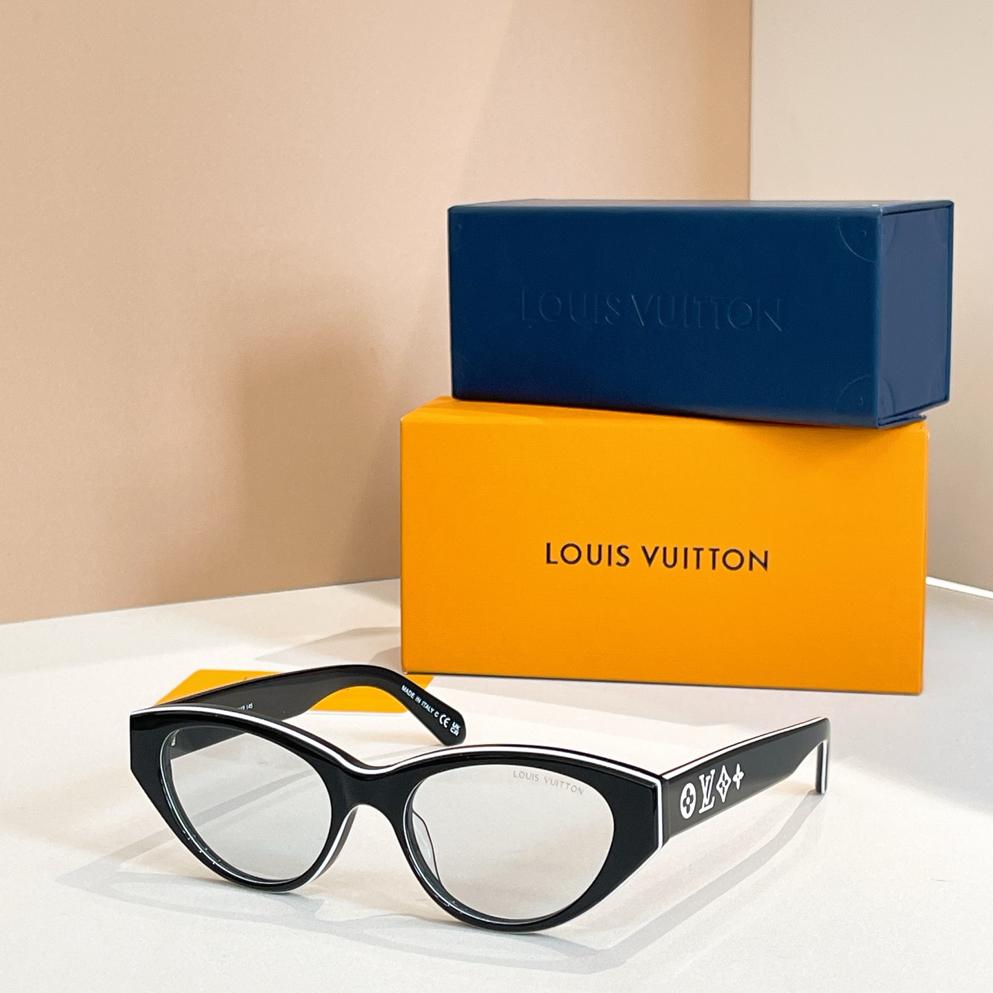 LOUIS VUITTO*🌟🌟🌟MODEL：Z2690U🌟🌟🌟SIZE：53口19-145🌟🌟🌟