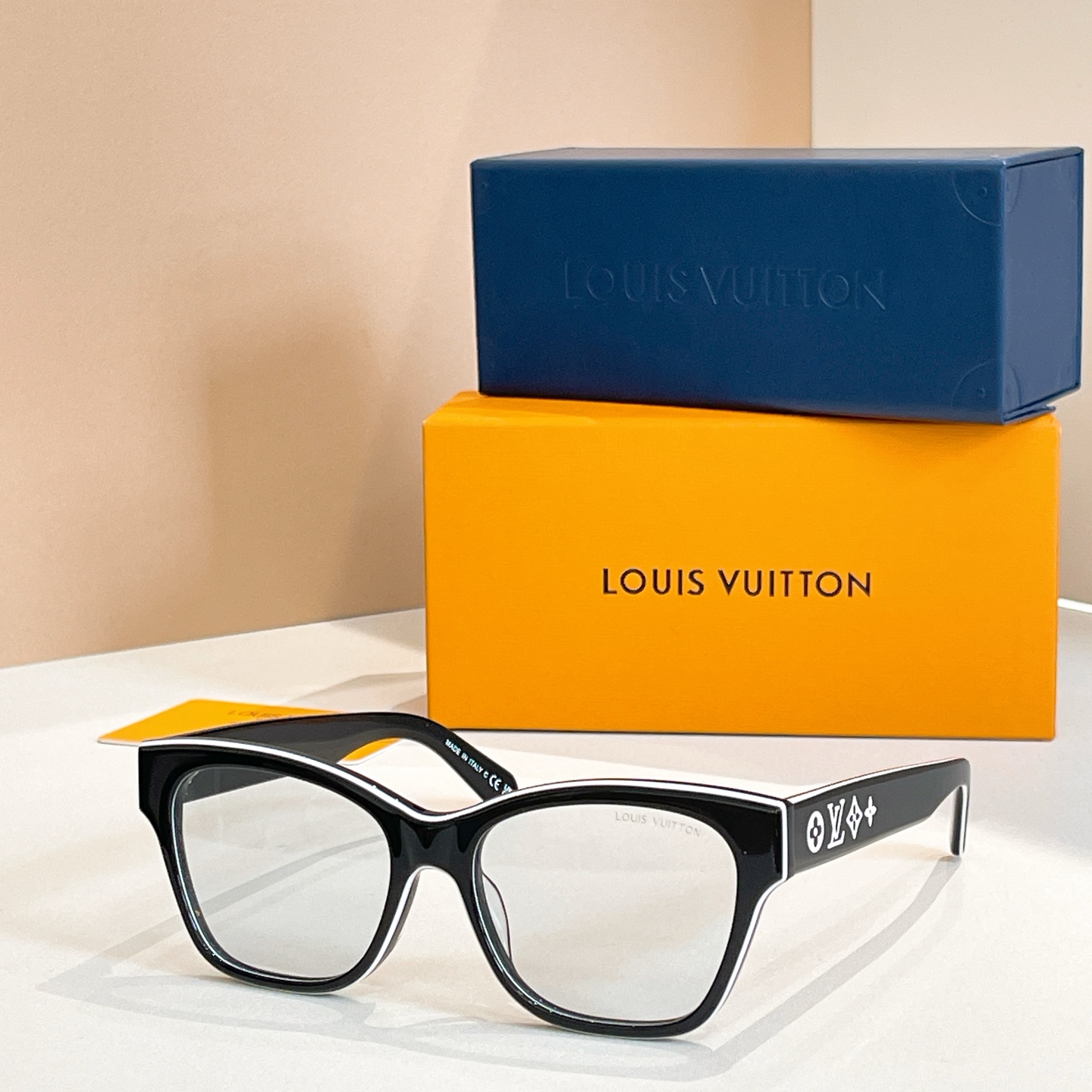 LOUIS VUITTO*🌟🌟🌟MODEL：Z2647U🌟🌟🌟SIZE：55口18-145🌟🌟🌟