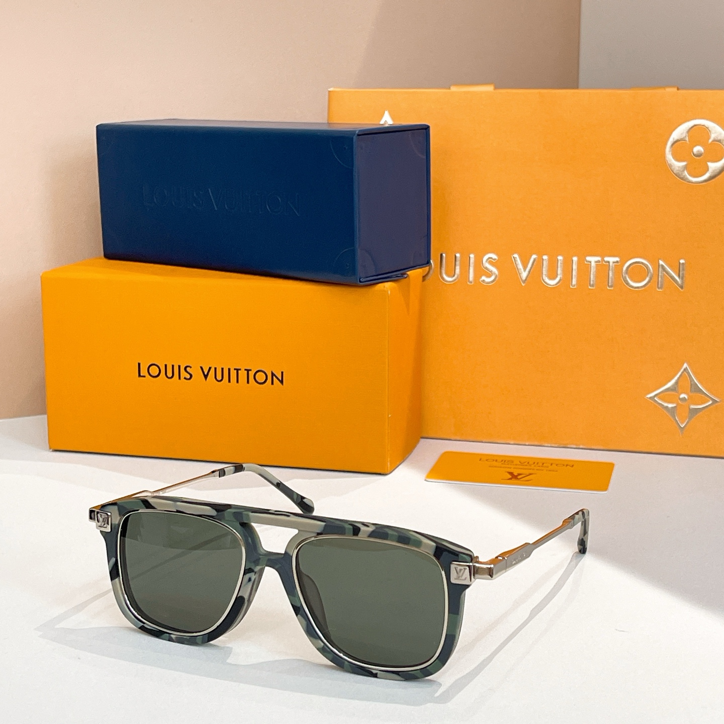 LOUIS VUITTO*✨✨✨MODEL：Z2595U  ✨✨✨ SIZE：53口22-145✨✨✨