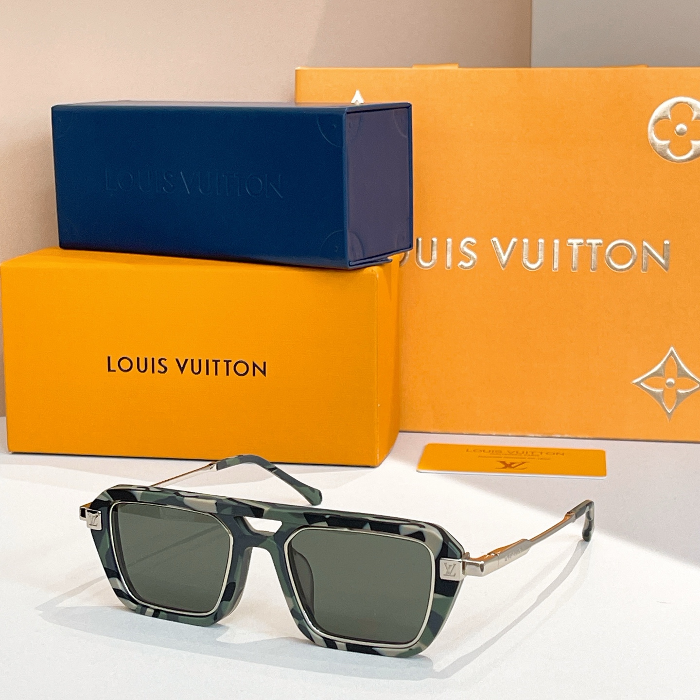 LOUIS VUITTO*✨✨✨MODEL：Z2585U  ✨✨✨ SIZE：53口22-145✨✨✨