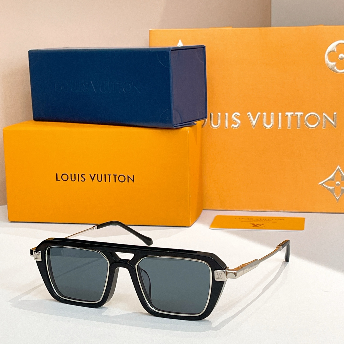 LOUIS VUITTO*✨✨✨MODEL：Z2585U  ✨✨✨ SIZE：53口22-145✨✨✨