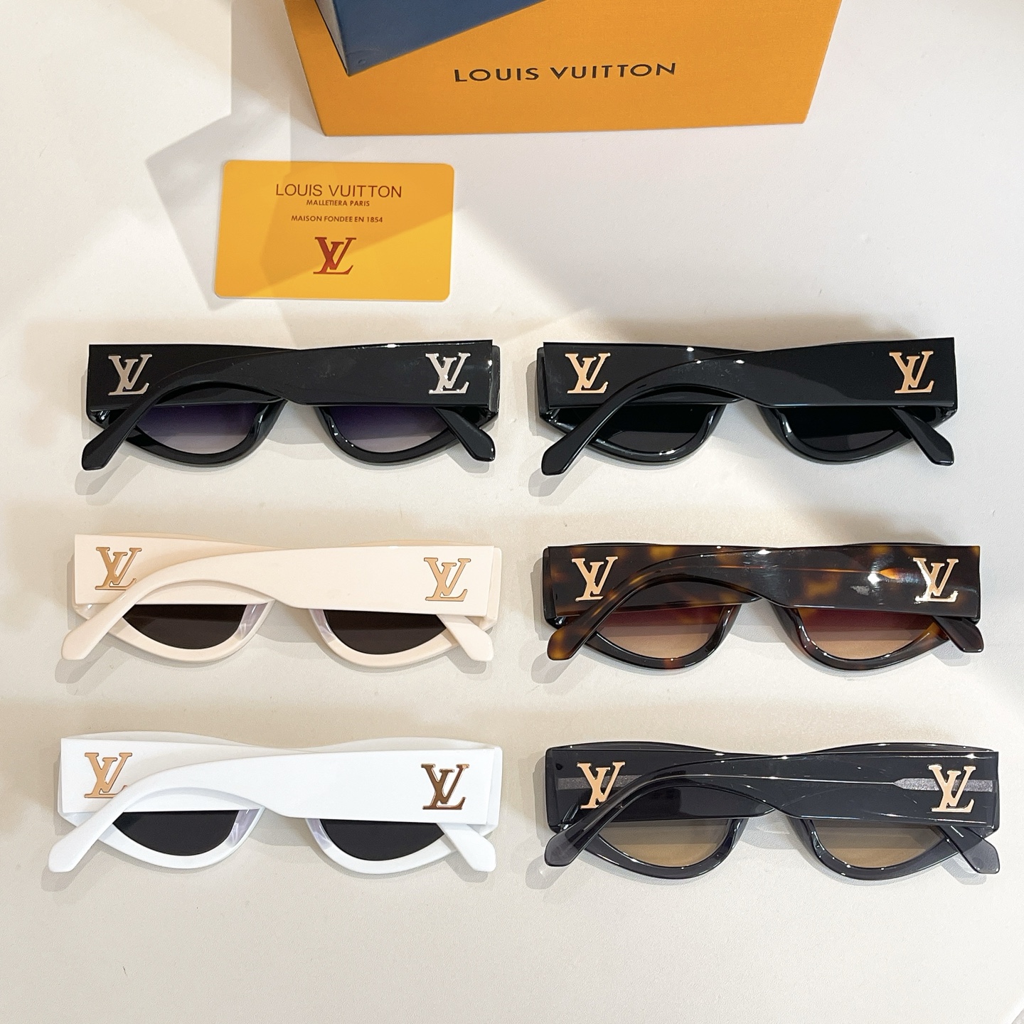 LOUIS VUITTO*✨✨✨MODEL：Z2181U ✨✨✨ SIZE：53口22-145✨✨✨