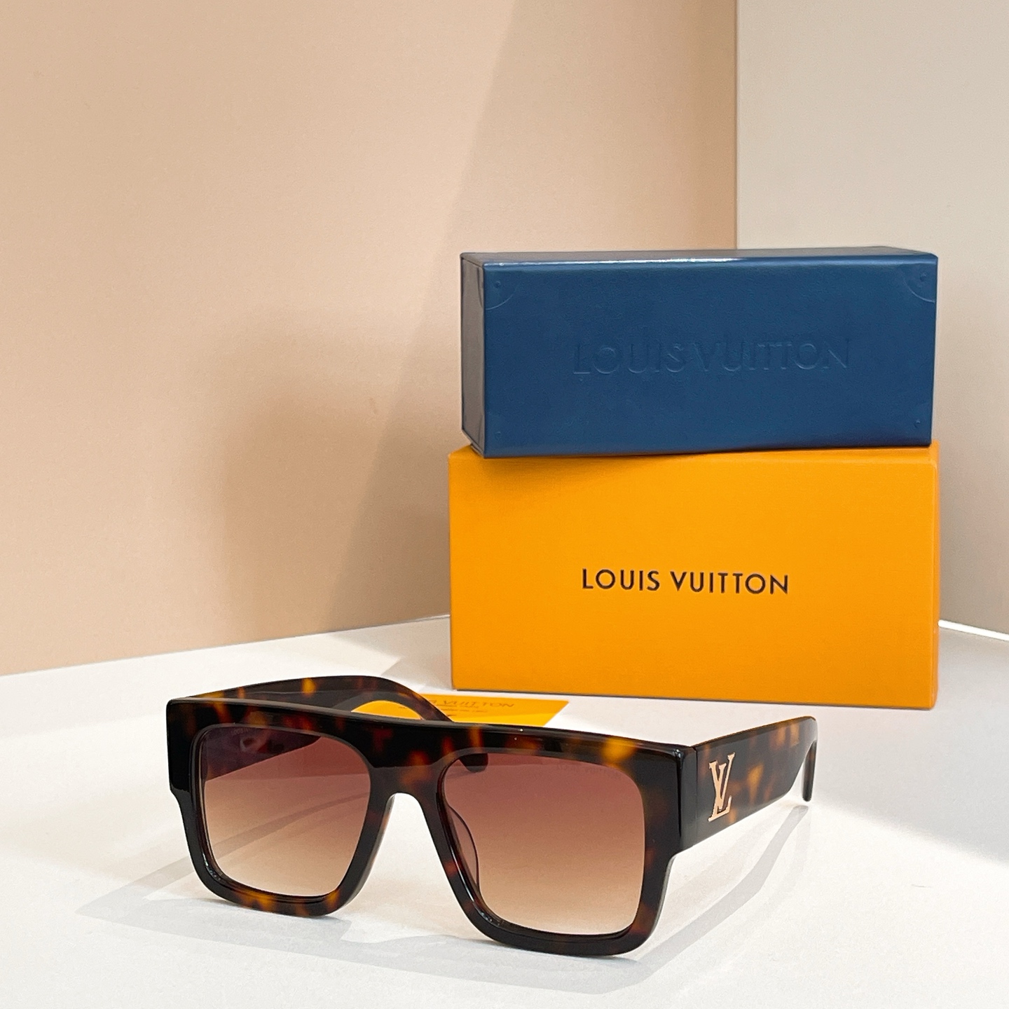 LOUIS VUITTO*✨✨✨MODEL：Z2125W ✨✨✨ SIZE：53口22-145✨✨✨