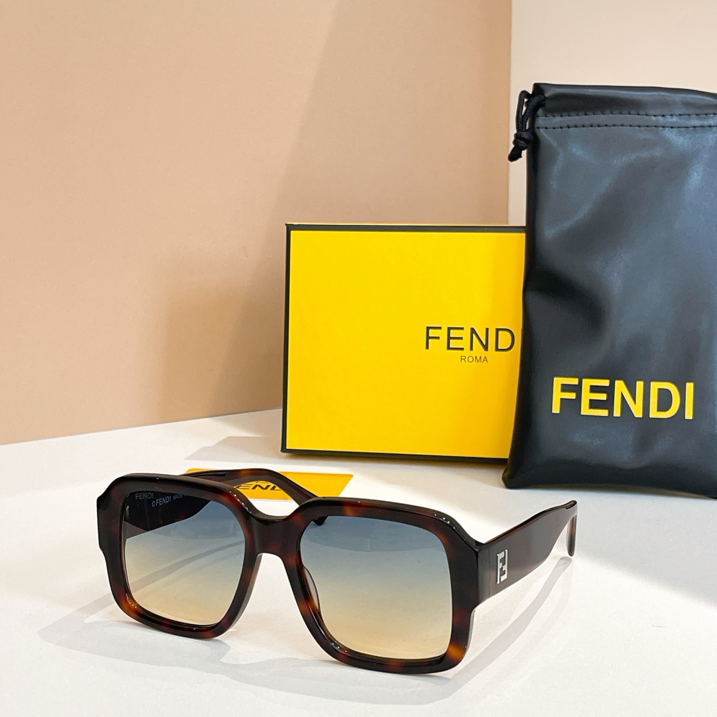 FEND*✨✨✨MODEL FF 0051 ✨✨✨SIZE56口18-145✨✨✨