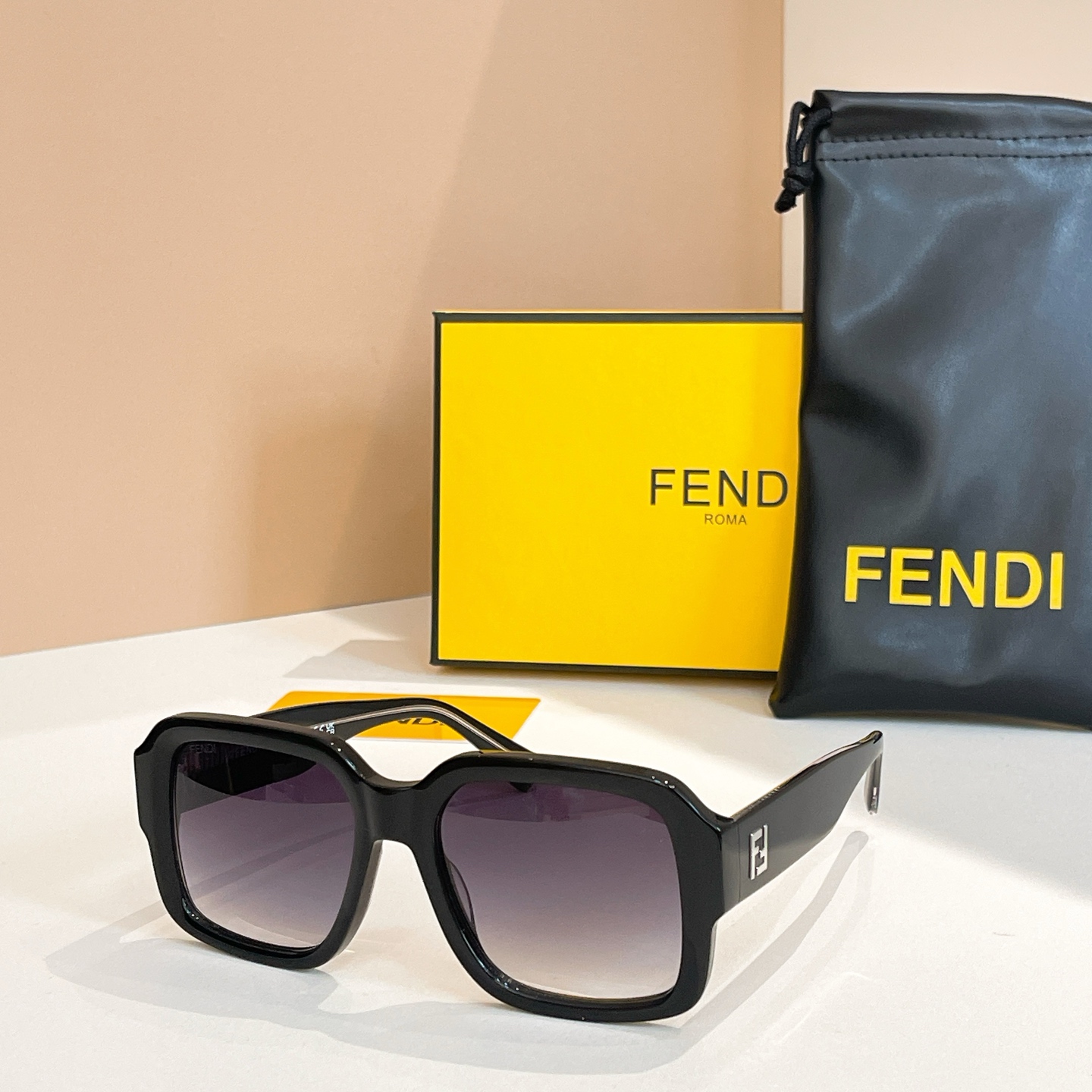 FEND*✨✨✨MODEL FF 0051 ✨✨✨SIZE56口18-145✨✨✨