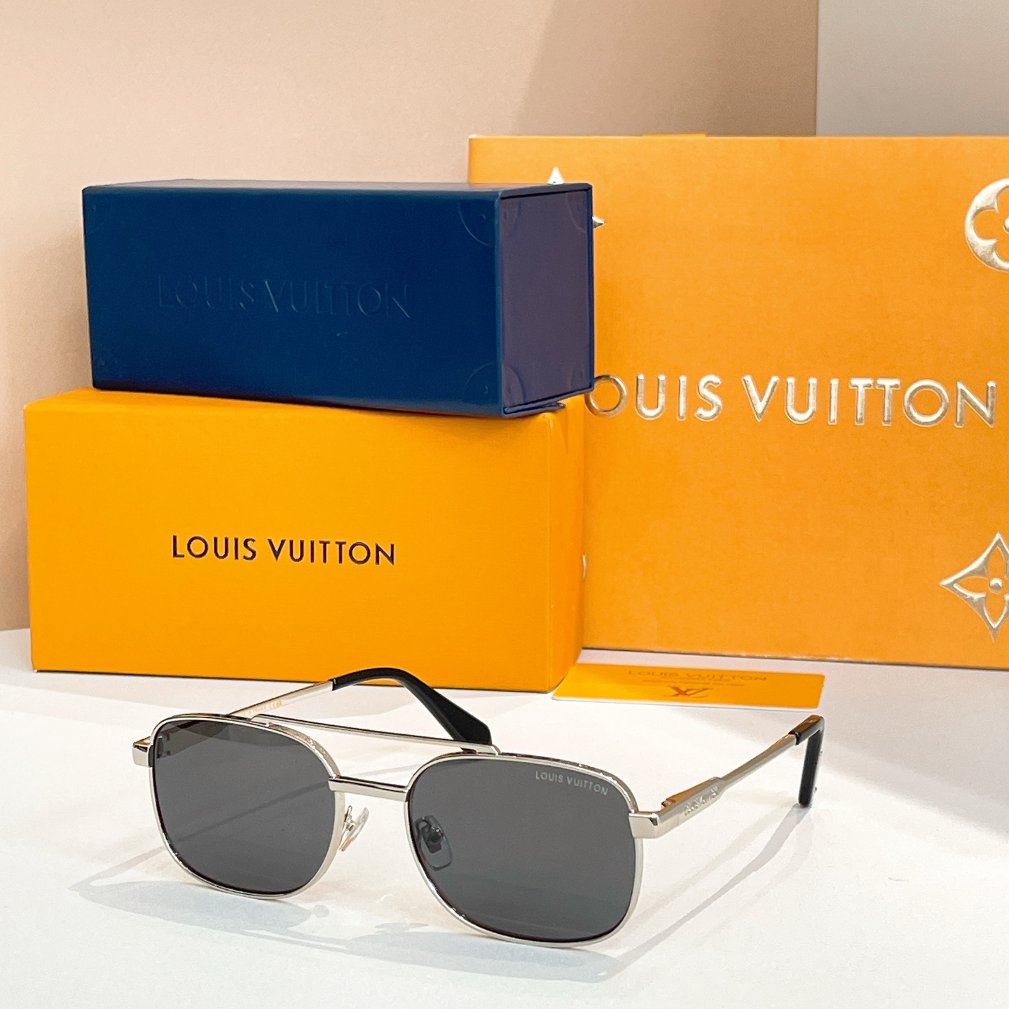 LOUIS VUITTO*✨✨✨MODEL：Z2207U ✨✨✨ SIZE：53口22-145✨✨✨