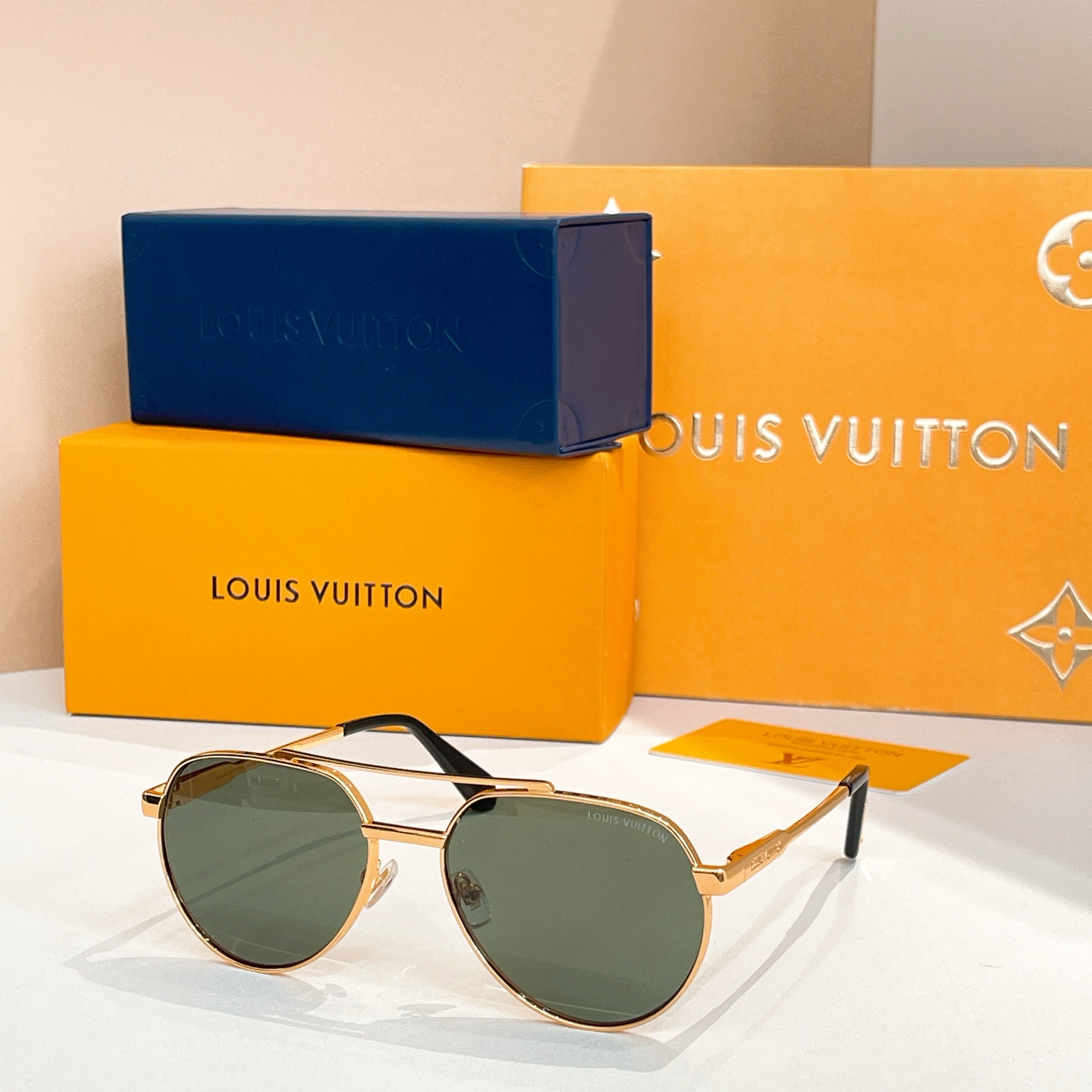 LOUIS VUITTO*✨✨✨MODEL：Z2048U ✨✨✨ SIZE：53口22-145✨✨✨