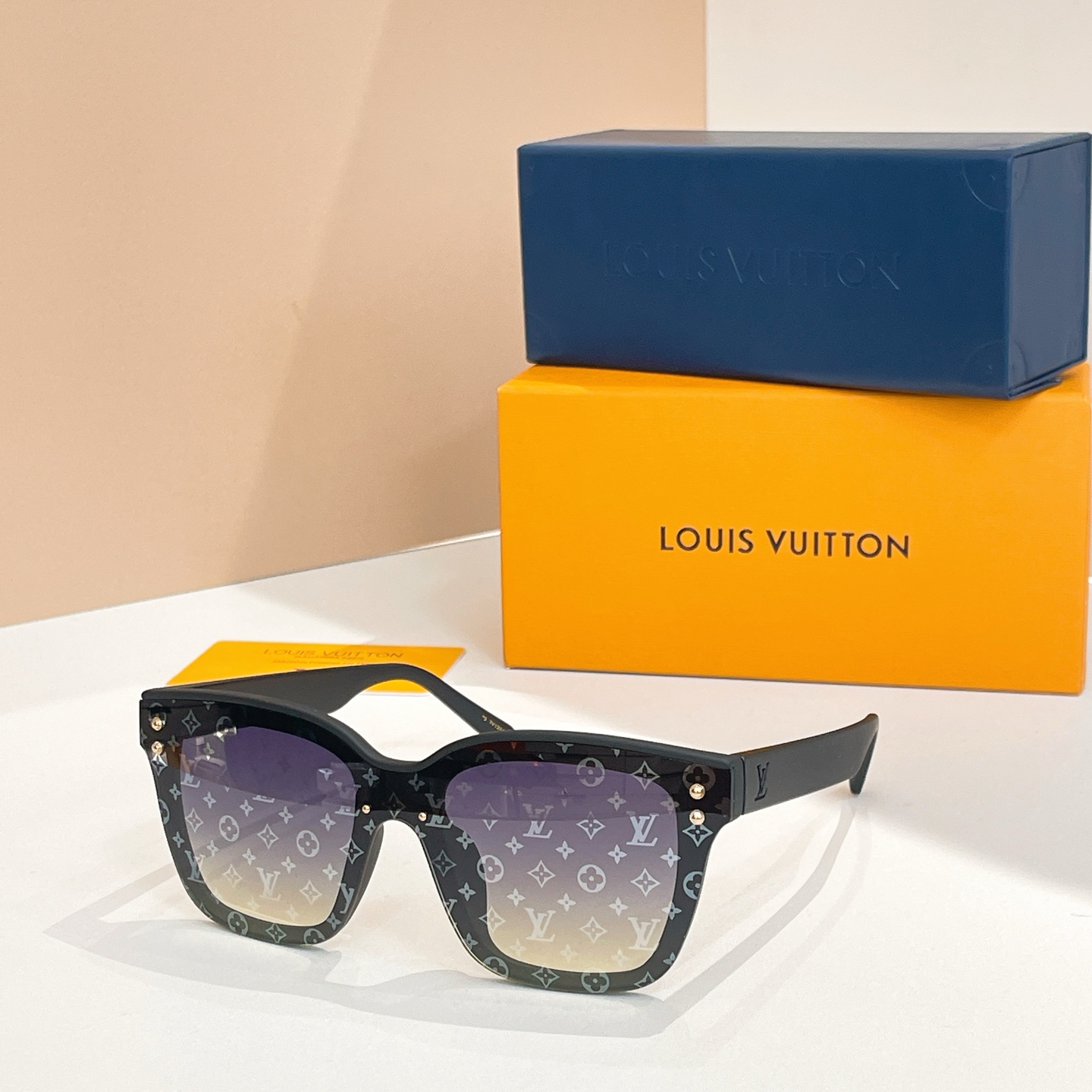 LOUIS VUITTO*✨✨✨MODEL：Z2255U ✨✨✨ SIZE：52口22-145✨✨✨