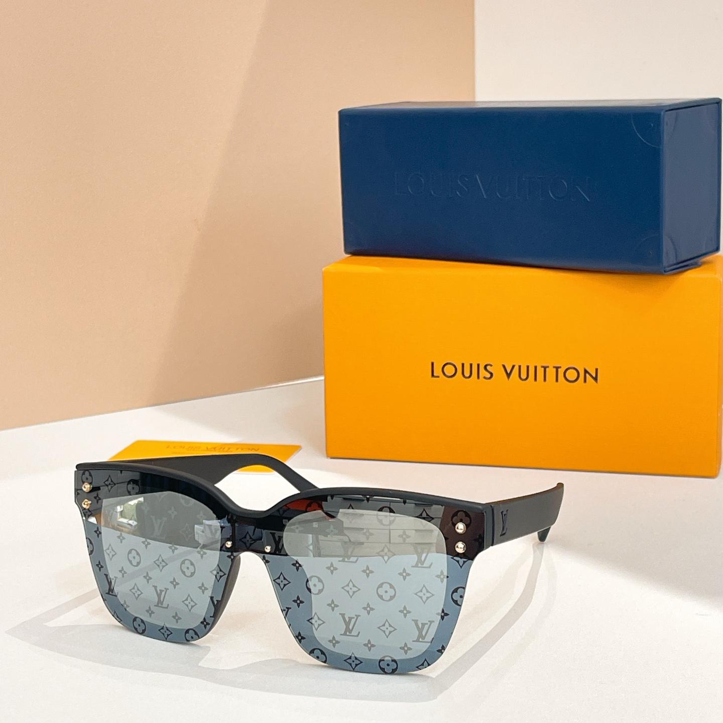 LOUIS VUITTO*✨✨✨MODEL：Z2255U ✨✨✨ SIZE：52口22-145✨✨✨