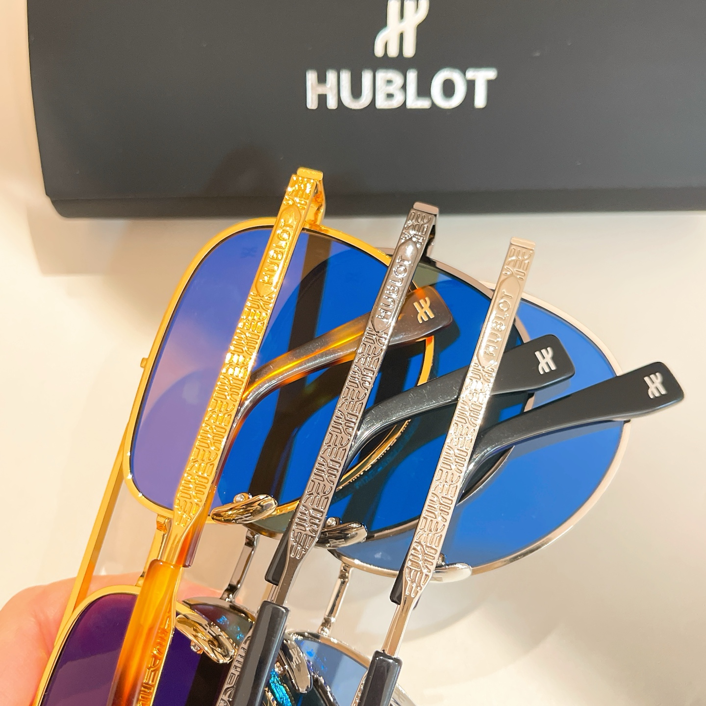 HUBLOT⚜️⚜️MODELH332⚜️⚜️⚜️SIZE：59口15-145⚜️⚜️