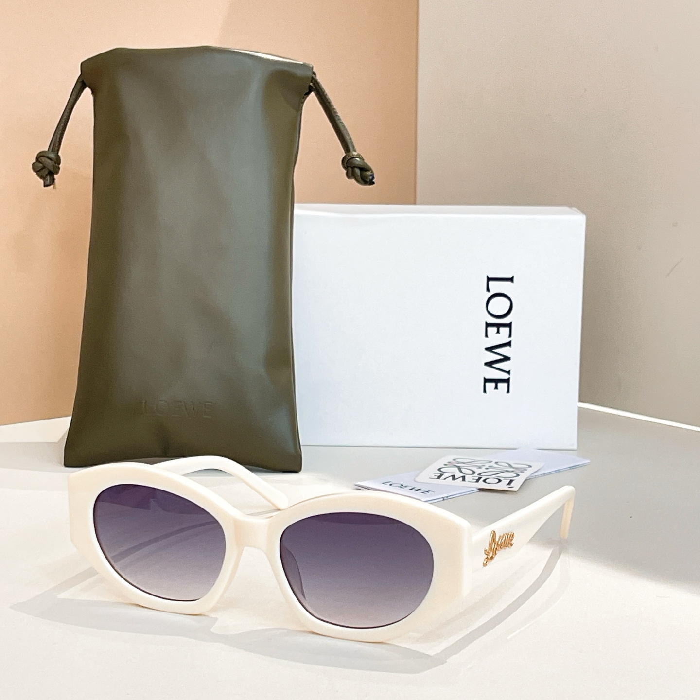 LOEWE🌟🌟🌟MODEL：LW 🌟🌟🌟SIZE：55口19-145🌟🌟🌟