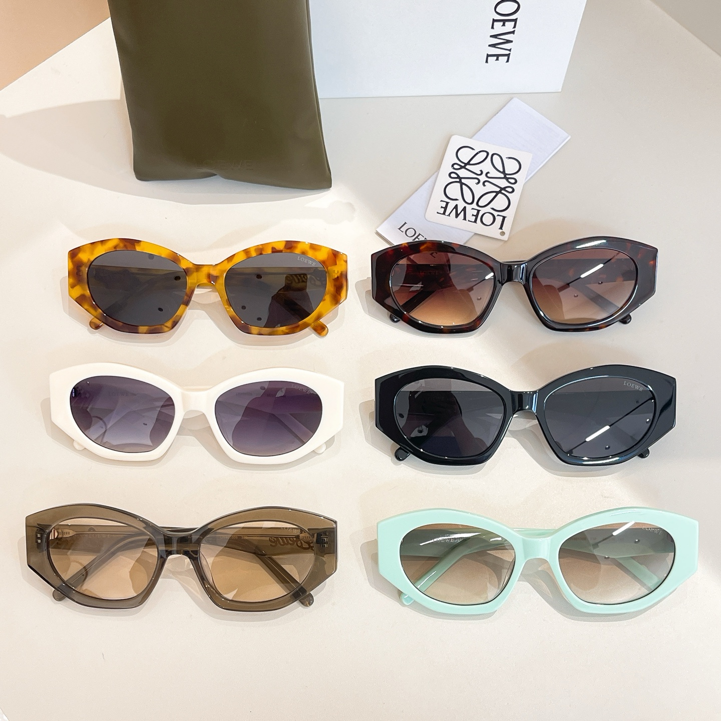 LOEWE🌟🌟🌟MODEL：LW 🌟🌟🌟SIZE：55口19-145🌟🌟🌟
