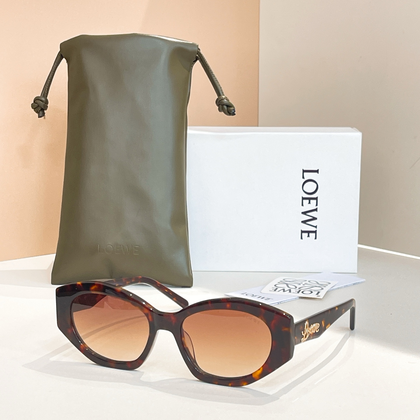 LOEWE🌟🌟🌟MODEL：LW 🌟🌟🌟SIZE：55口19-145🌟🌟🌟
