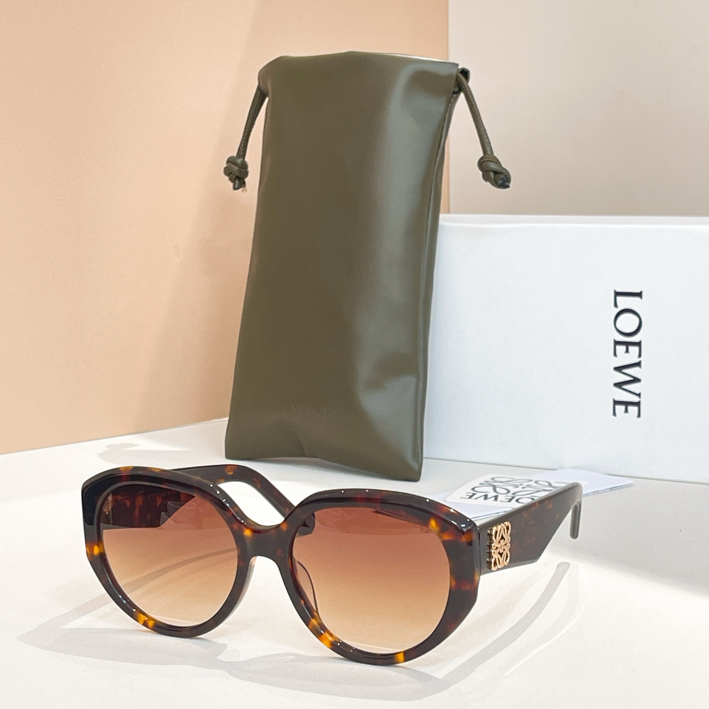 LOEWE🌟🌟🌟MODEL：LW40102U 🌟🌟🌟SIZE：56口18-145🌟🌟🌟