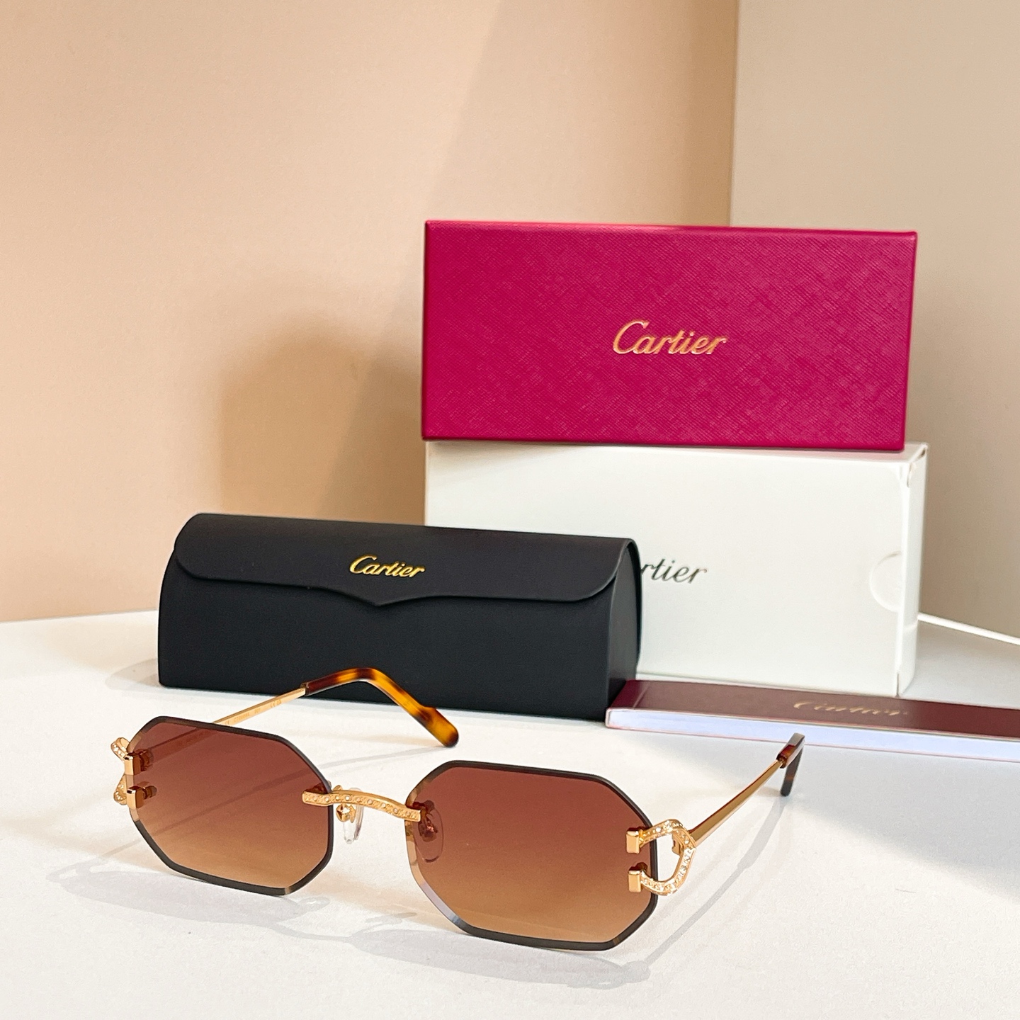 Cartie*✨✨✨MODEL：CT0589S✨✨✨SIZE 58口15-145✨✨✨太阳镜 变色片