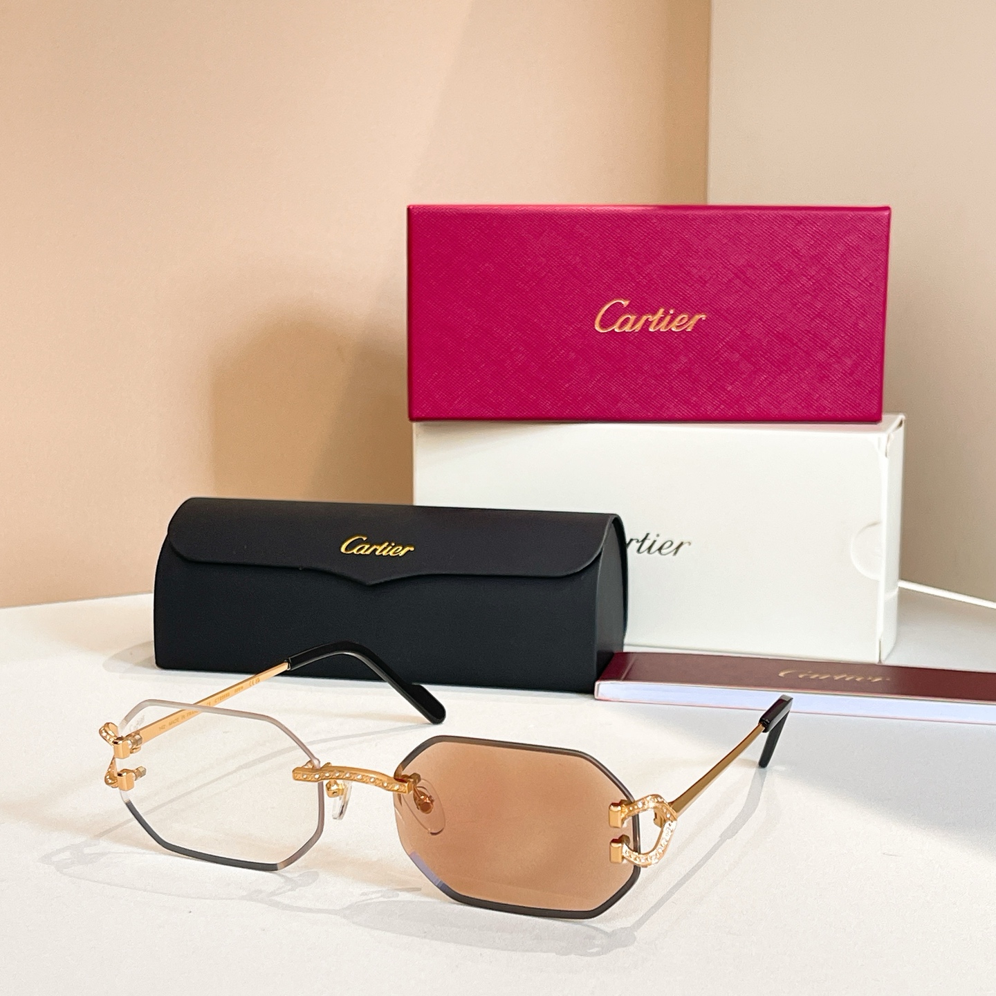 Cartie*✨✨✨MODEL：CT0589S✨✨✨SIZE 58口15-145✨✨✨太阳镜 变色片