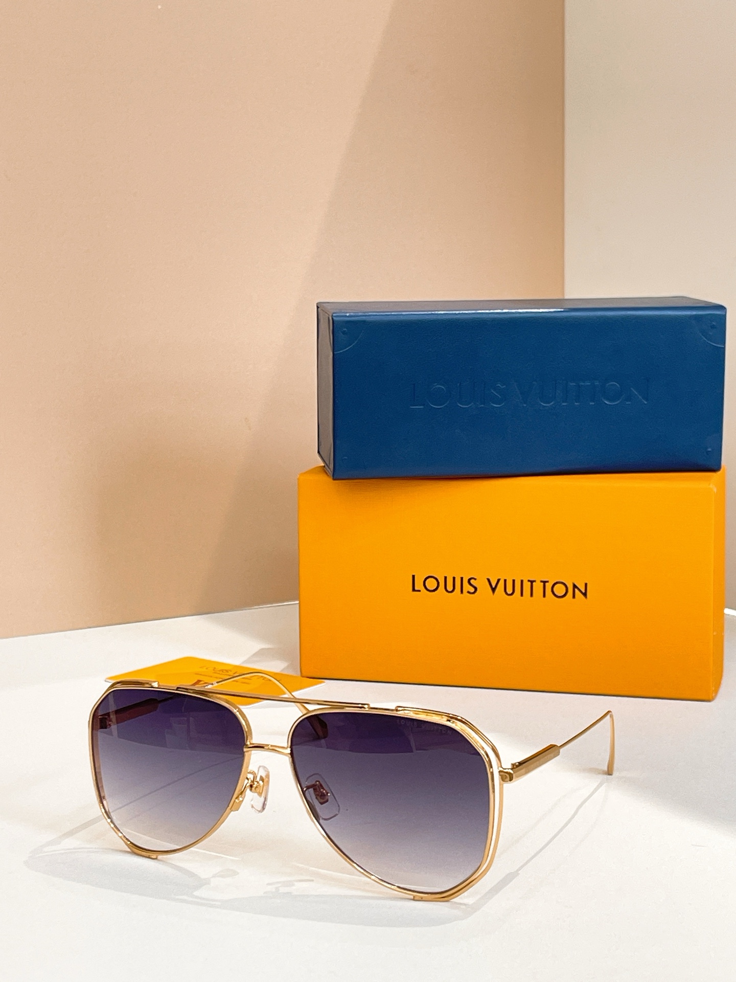 LOUIS VUITTO*✨✨✨MODEL：Z1315✨✨✨ SIZE：61口14-145✨✨✨