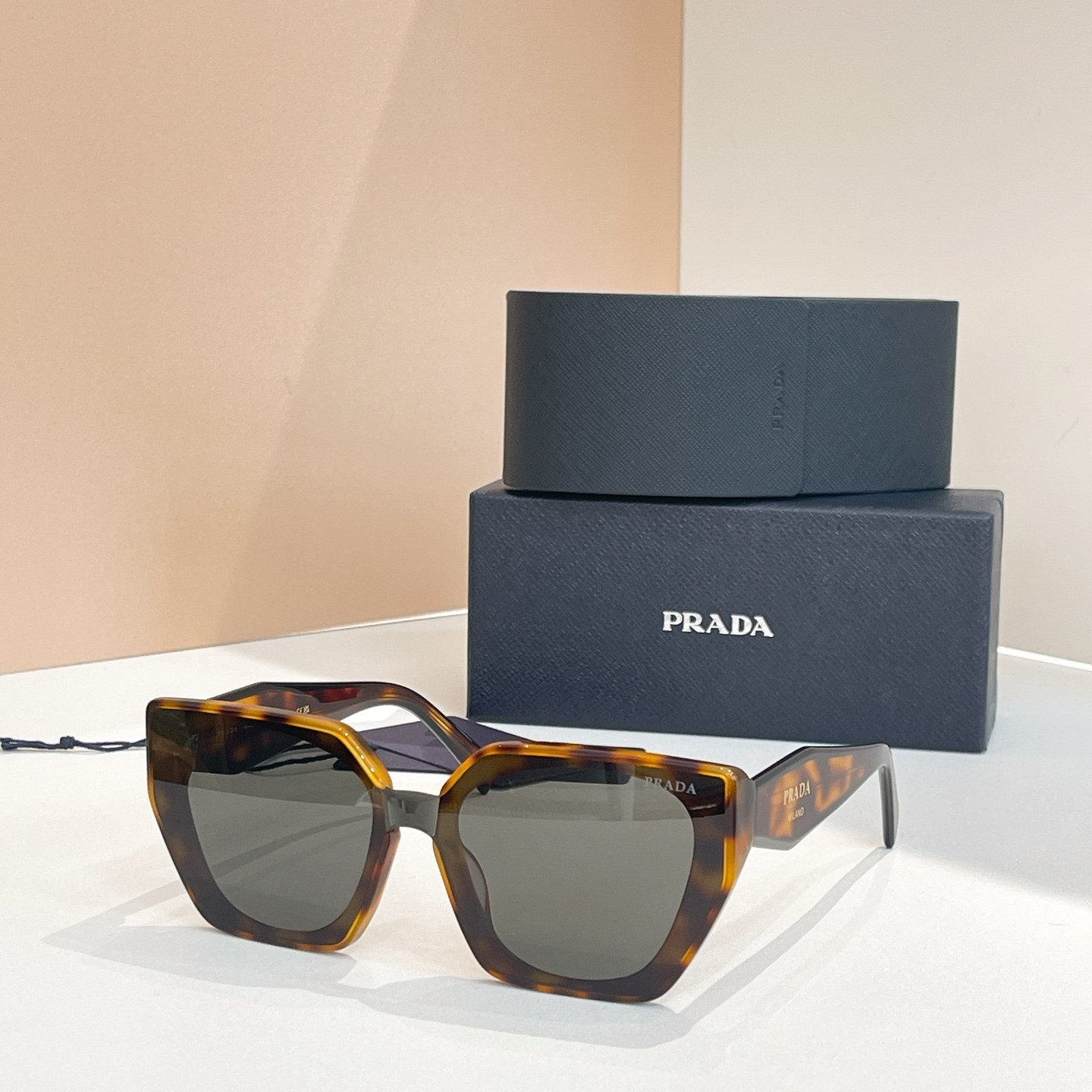 PRAD*✨✨✨MODEL：SPR 205VS✨✨✨SIZE：55口21-145✨✨~~