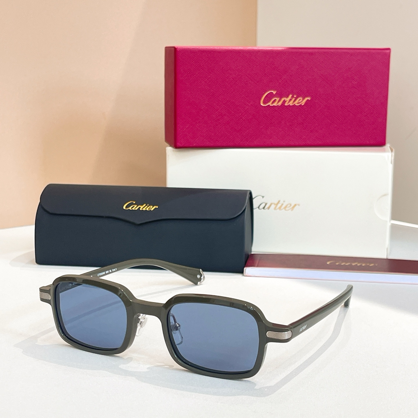 Cartie*✨✨✨MODEL：CT0539S✨✨✨SIZE 58口18-137✨✨✨太阳镜 变色片