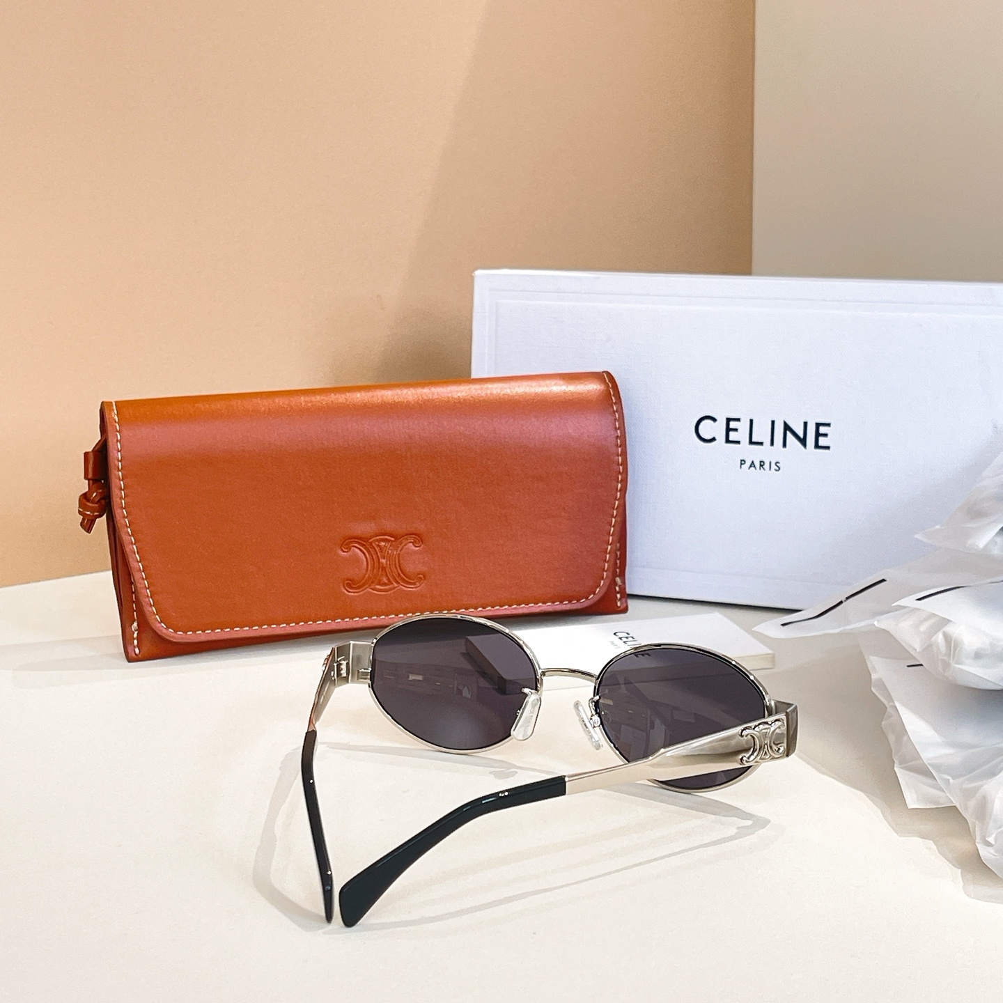 CELIN*🌟🌟🌟MODELCL40235U🌟🌟🌟SIZE54口18-135🌟🌟🌟～～内侧磨砂质感～～高