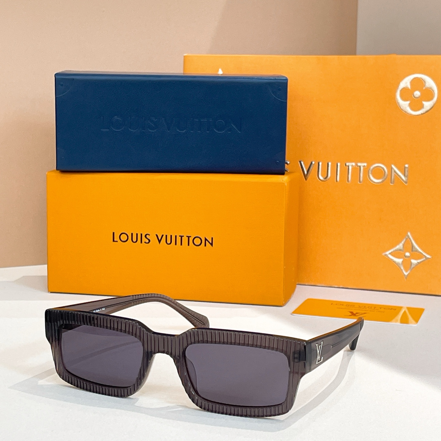 LOUIS VUITTO*✨✨✨MODEL：Z2510U ✨✨✨ SIZE：53口22-145✨✨✨
