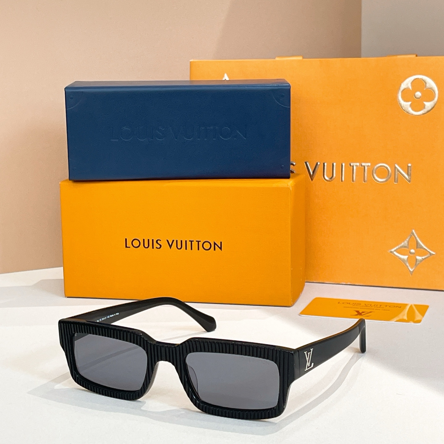 LOUIS VUITTO*✨✨✨MODEL：Z2510U ✨✨✨ SIZE：53口22-145✨✨✨