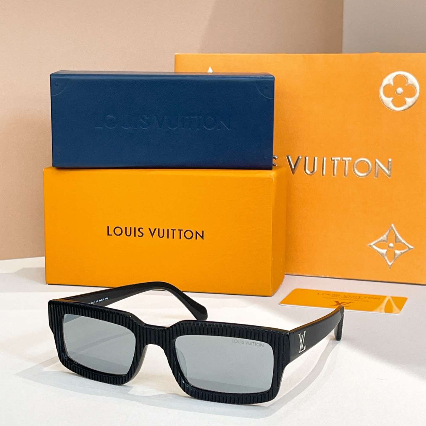 LOUIS VUITTO*✨✨✨MODEL：Z2510U ✨✨✨ SIZE：53口22-145✨✨✨