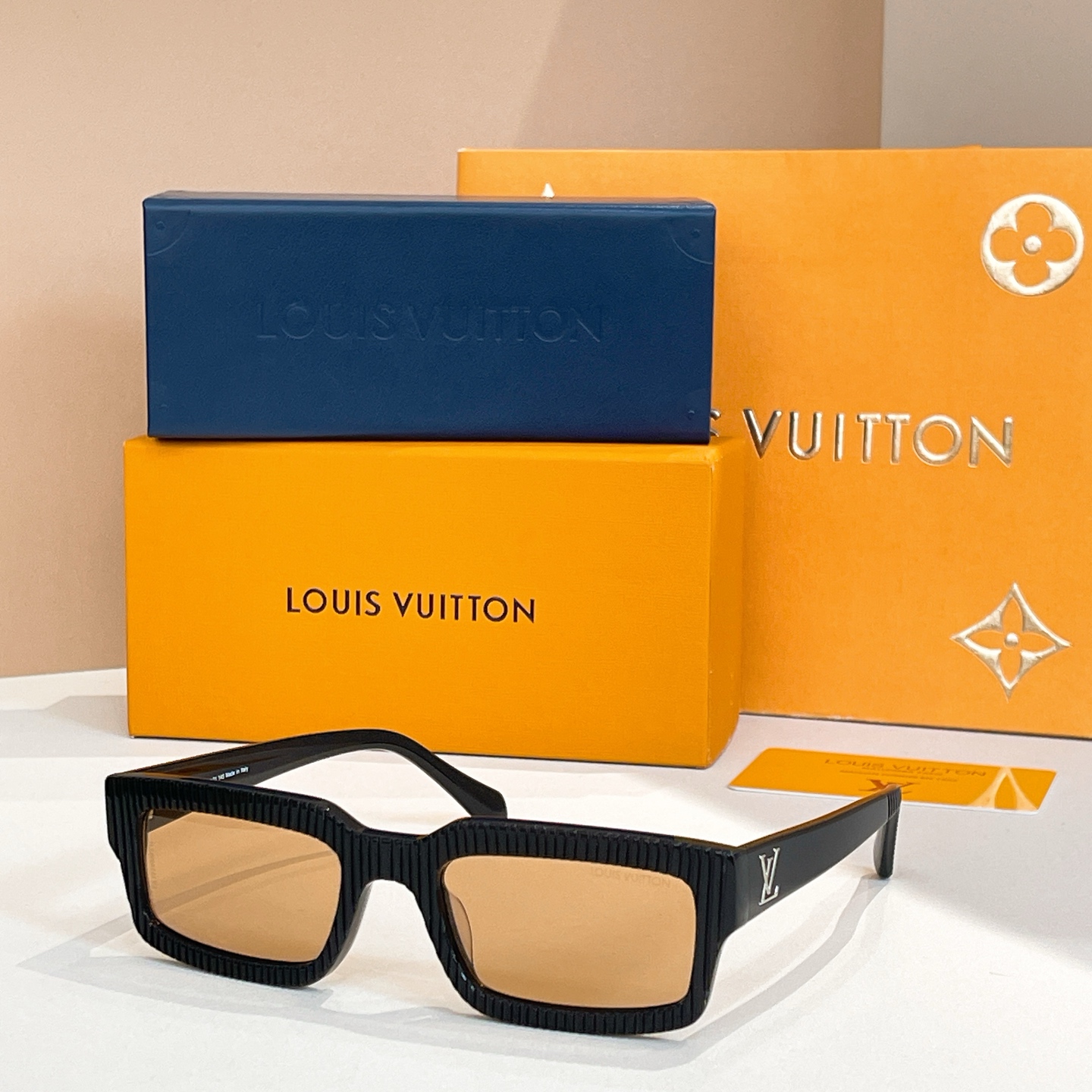 LOUIS VUITTO*✨✨✨MODEL：Z2510U ✨✨✨ SIZE：53口22-145✨✨✨