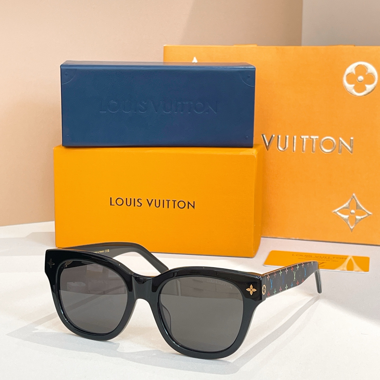 LOUIS VUITTO*✨✨✨MODEL：Z2725W ✨✨✨ SIZE：53口22-145✨✨✨
