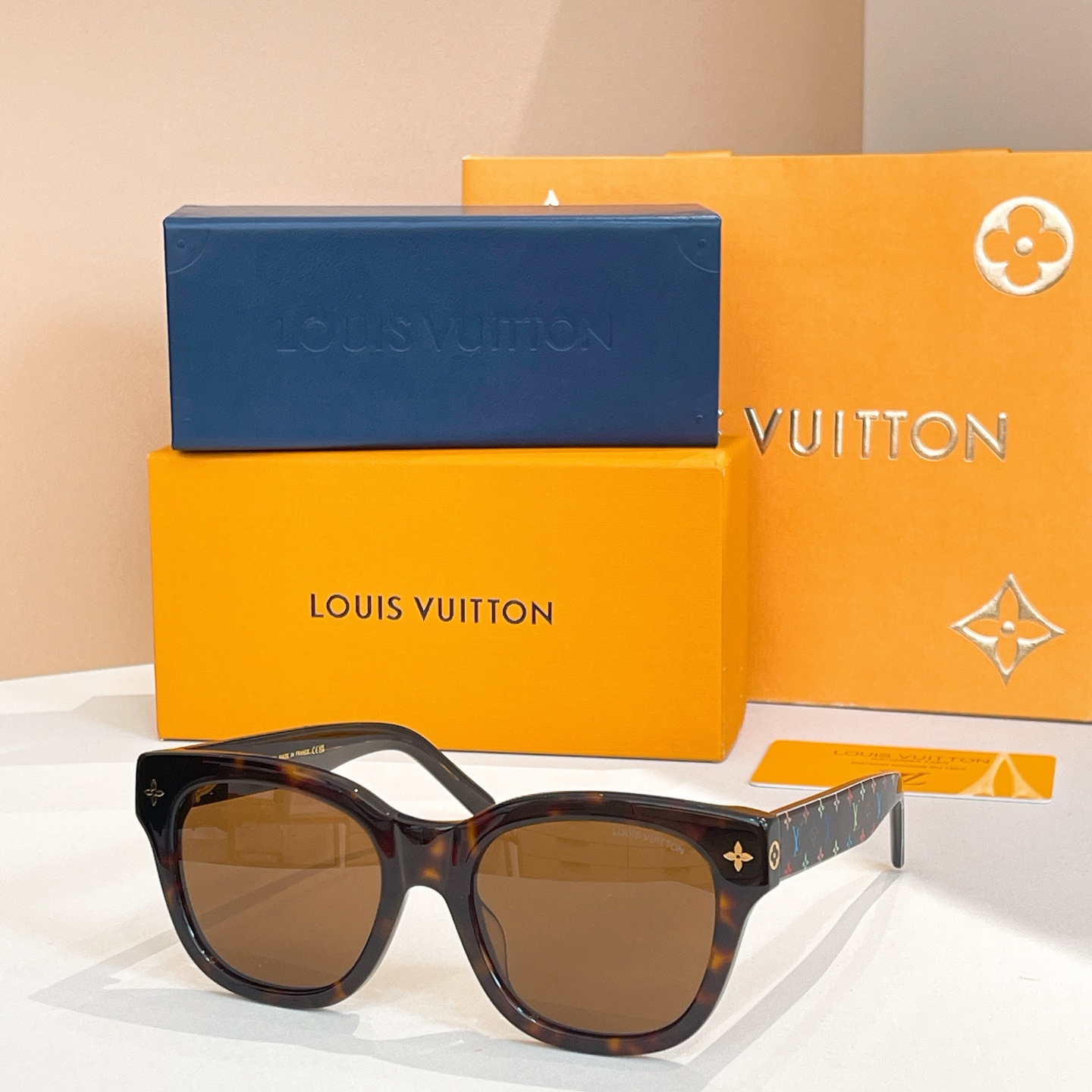 LOUIS VUITTO*✨✨✨MODEL：Z2725W ✨✨✨ SIZE：53口22-145✨✨✨