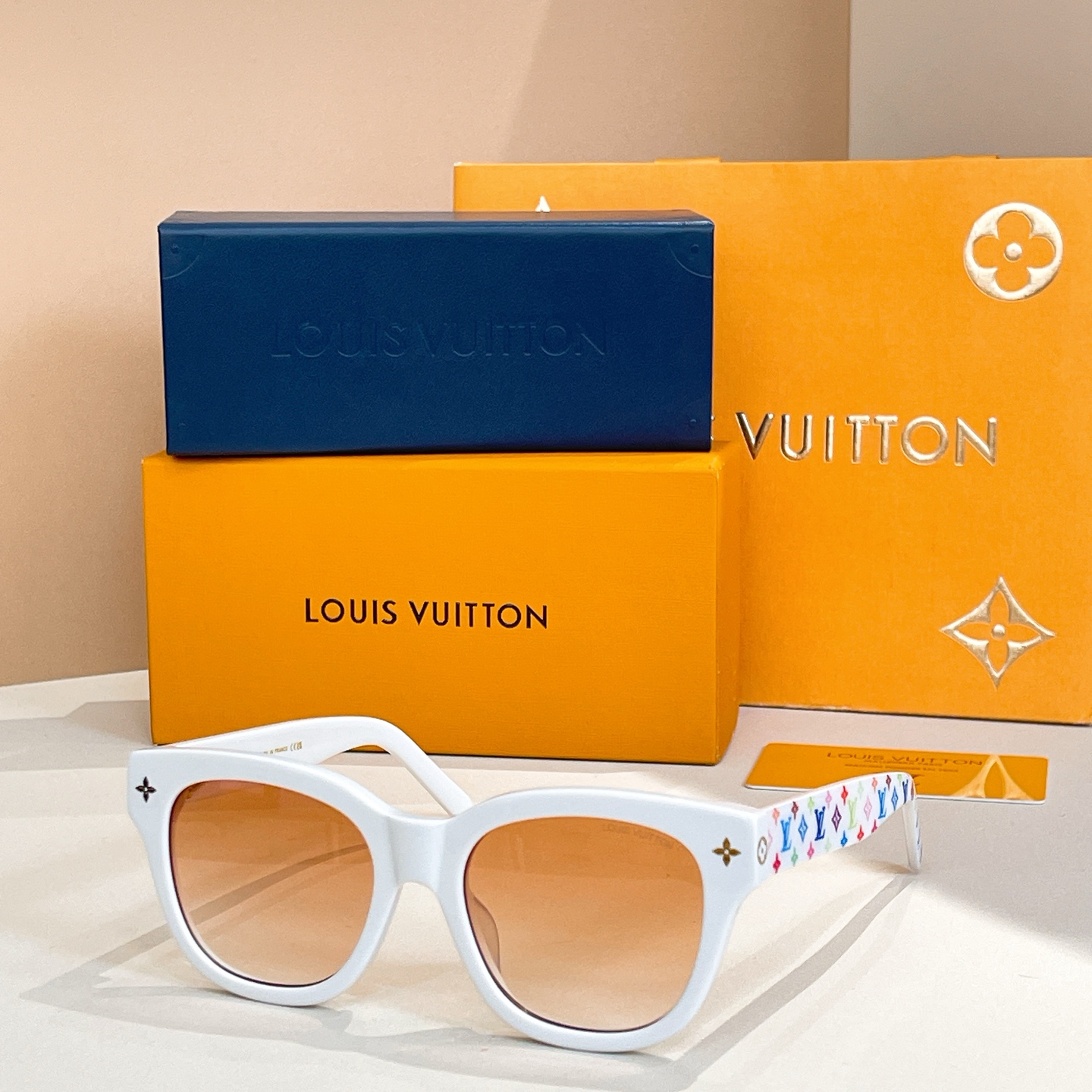 LOUIS VUITTO*✨✨✨MODEL：Z2725W ✨✨✨ SIZE：53口22-145✨✨✨