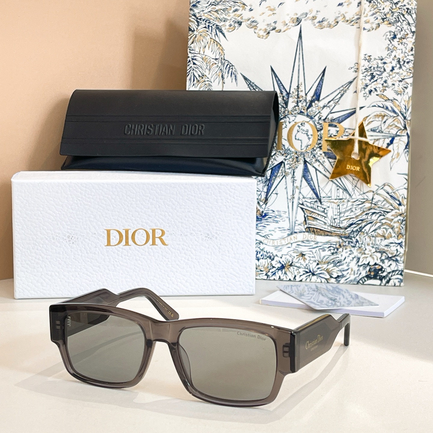 ￼ DIOR✨✨✨MODEL Dior Ladel S1F ✨✨✨SIZE75BHY125✨ 