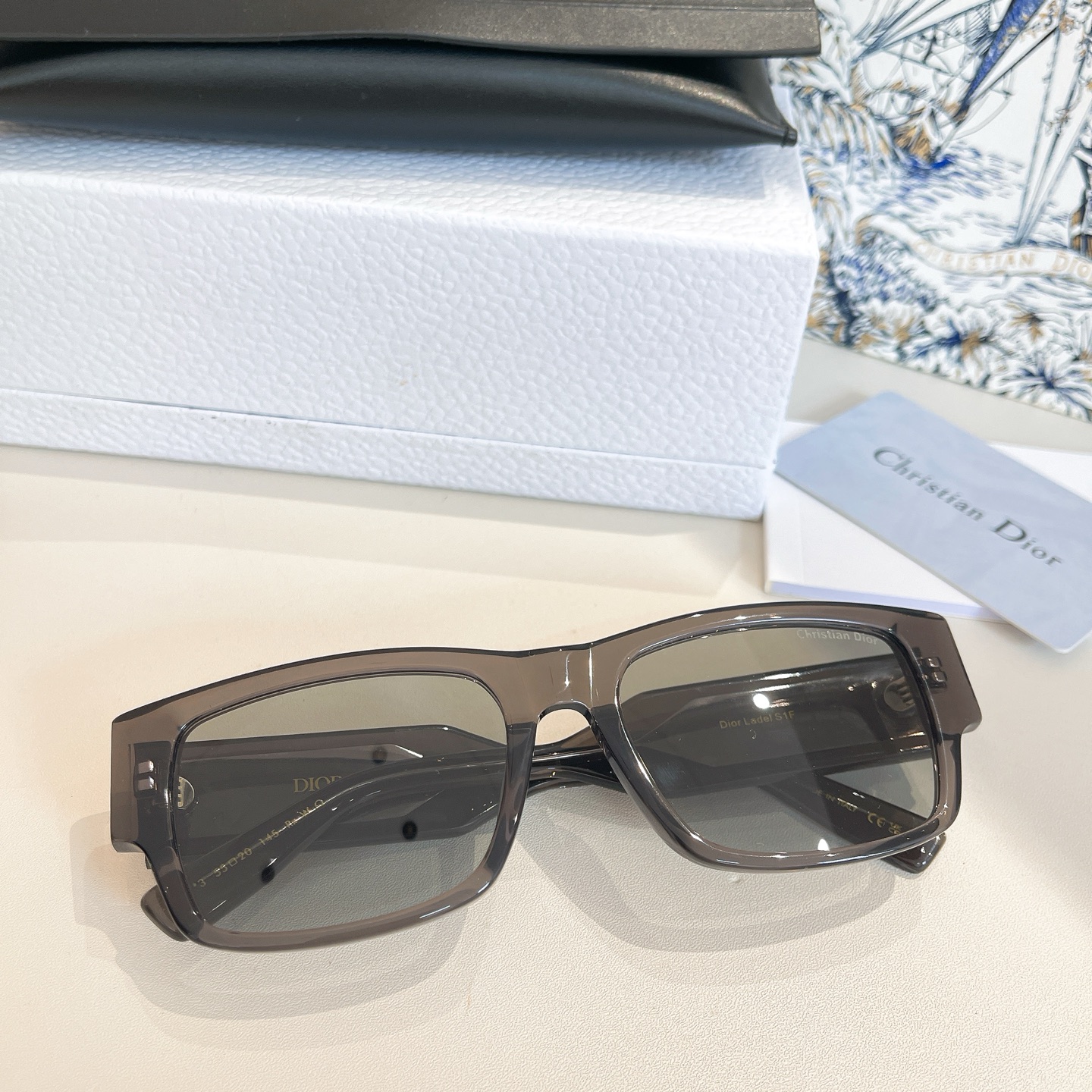 ￼ DIOR✨✨✨MODEL Dior Ladel S1F ✨✨✨SIZE75BHY125✨ 
