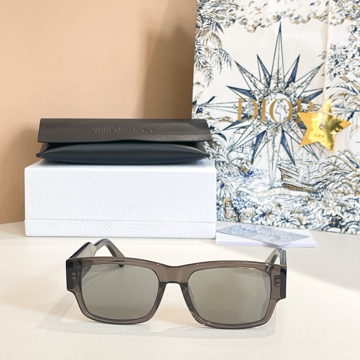 ￼ DIOR✨✨✨MODEL Dior Ladel S1F ✨✨✨SIZE75BHY125✨ 