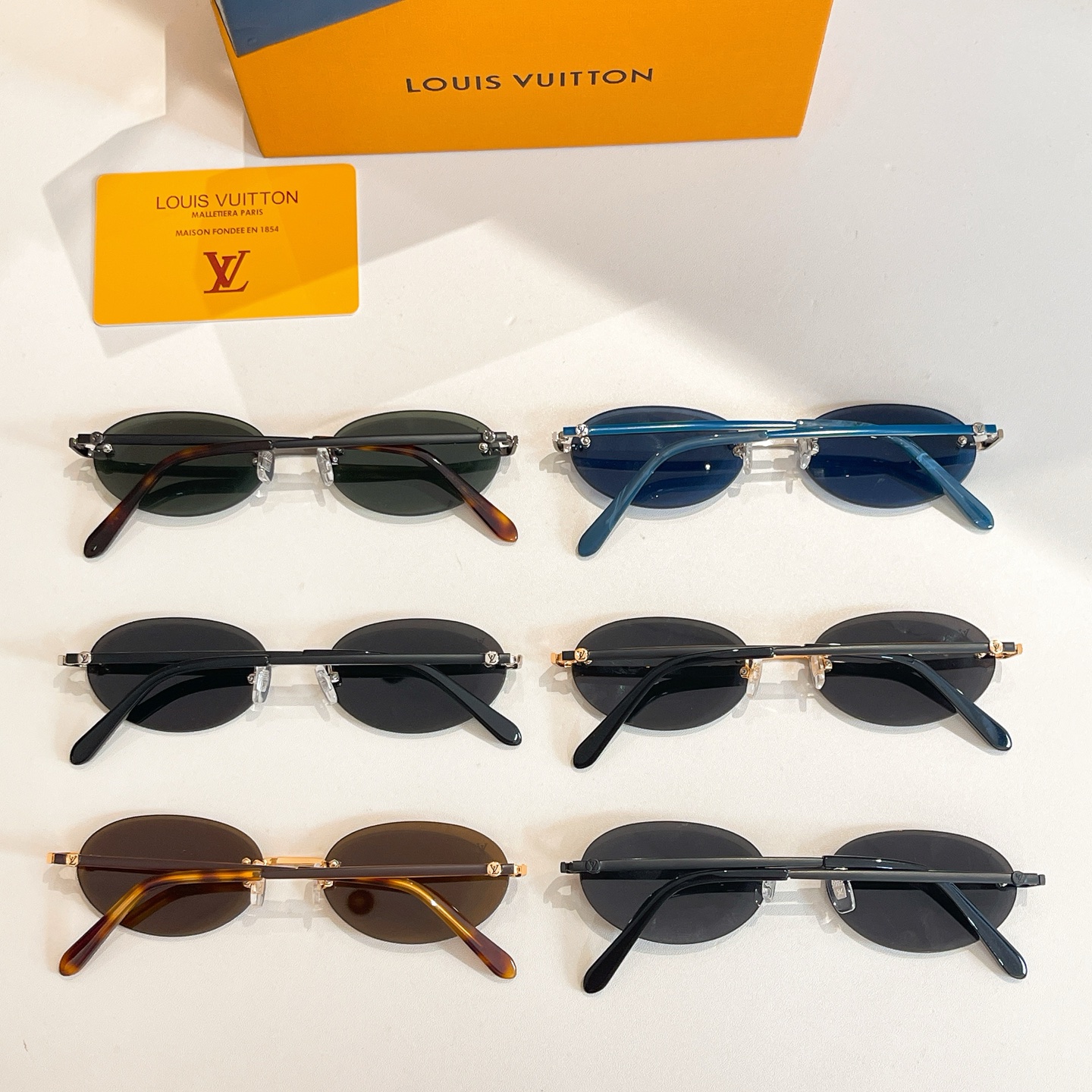 LOUIS VUITTO*🌟🌟🌟MODEL：Z2040U 🌟🌟🌟SIZE：51口20-140🌟🌟🌟