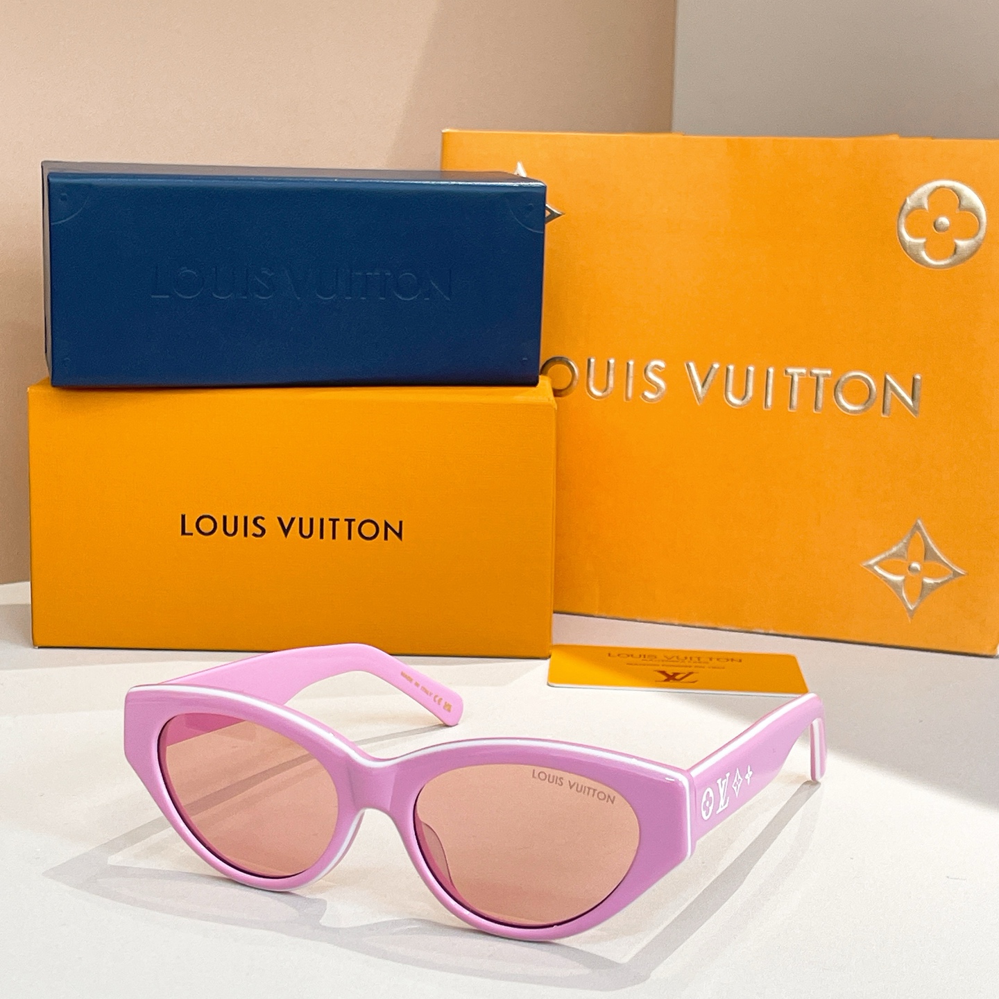 LOUIS VUITTO*✨✨✨MODEL：Z2686U ✨✨✨ SIZE：53口22-145✨✨✨