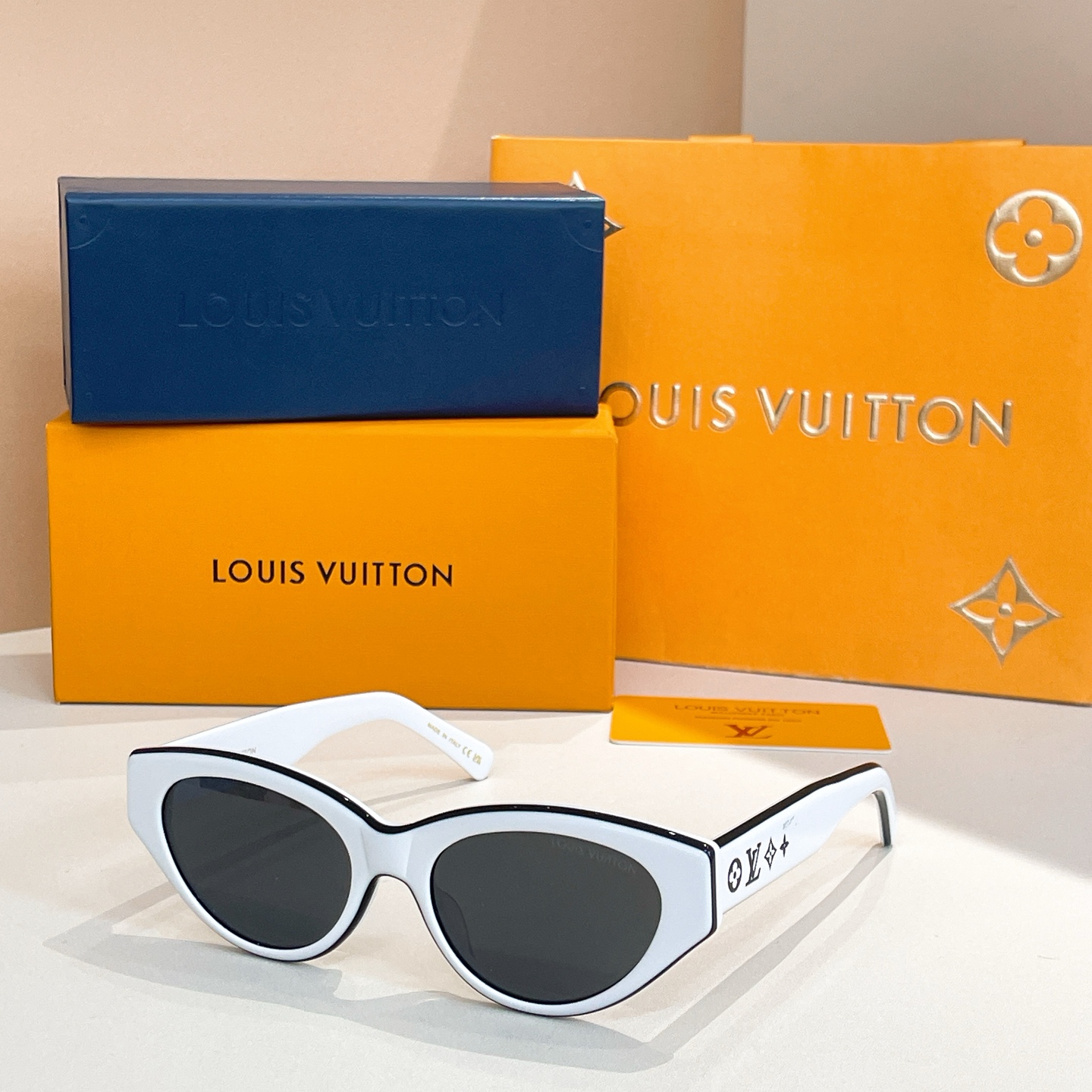 LOUIS VUITTO*✨✨✨MODEL：Z2686U ✨✨✨ SIZE：53口22-145✨✨✨